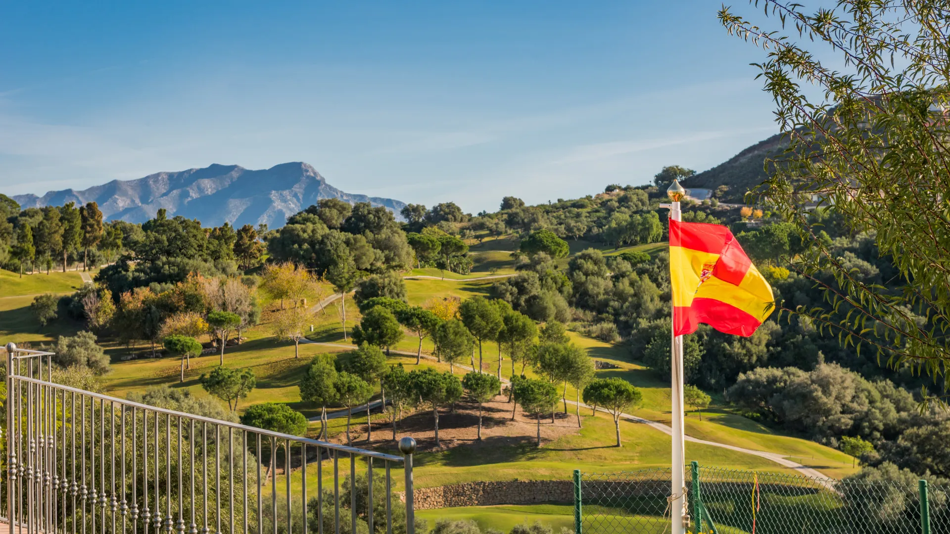 For sale Marbella Club Golf Resort 5 bedrooms villa
