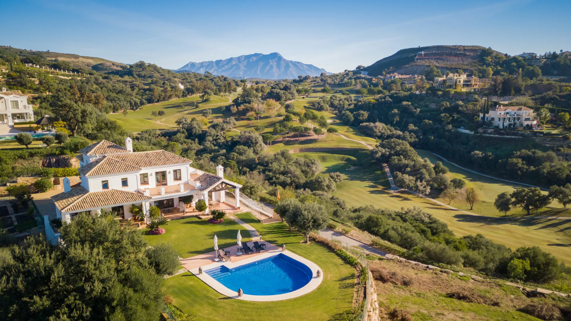 For sale Marbella Club Golf Resort 5 bedrooms villa