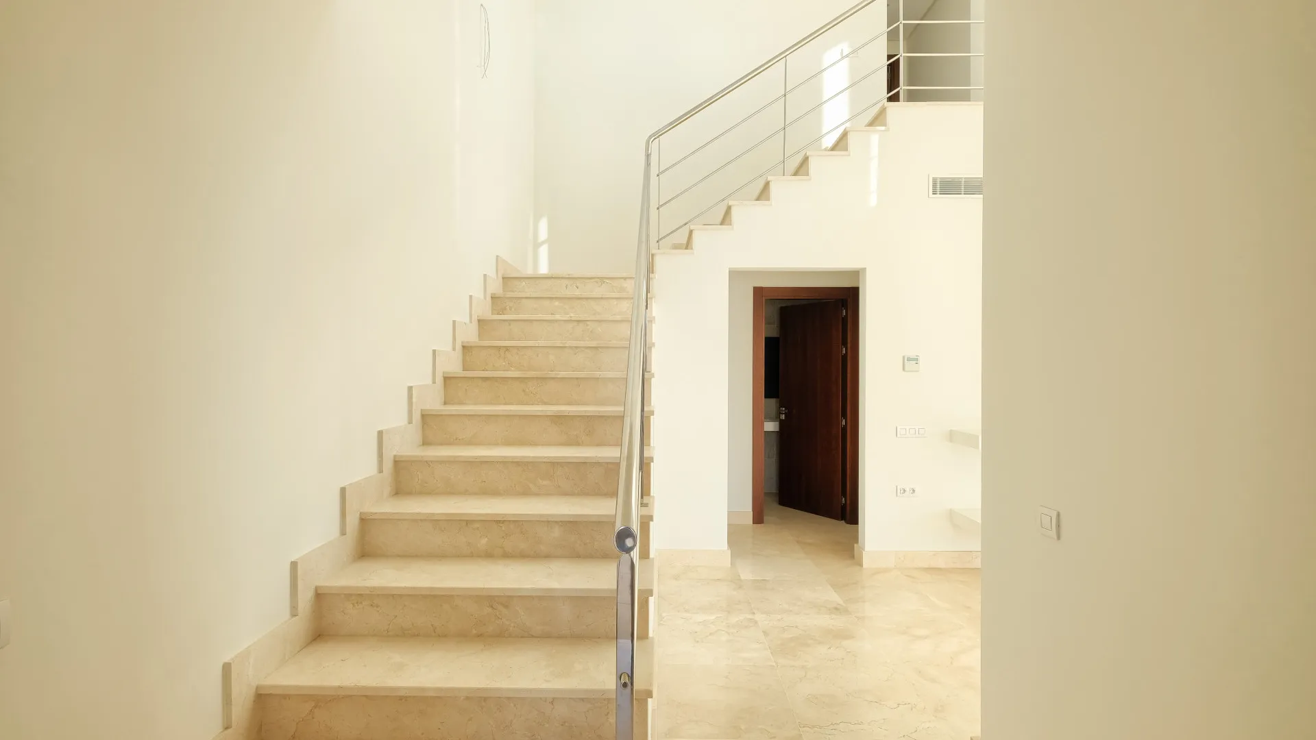 For sale villa with 4 bedrooms in Puerto del Capitan