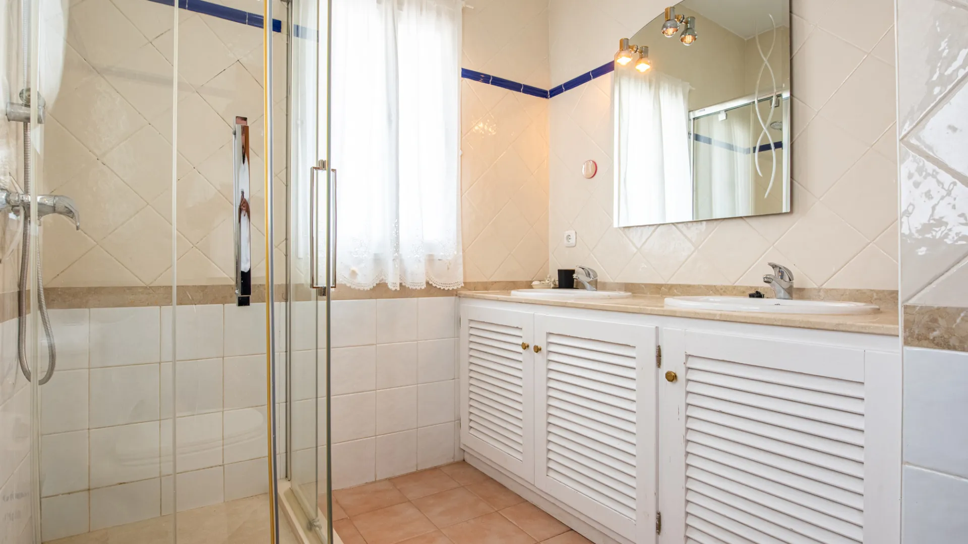 Monte Biarritz, villa con 3 dormitorios a la venta
