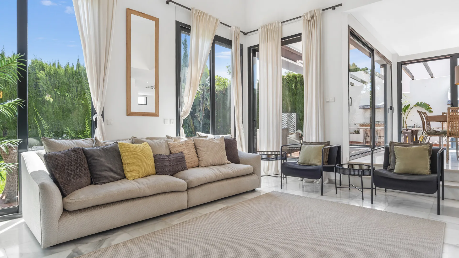 Villa in Altos del Rodeo for sale