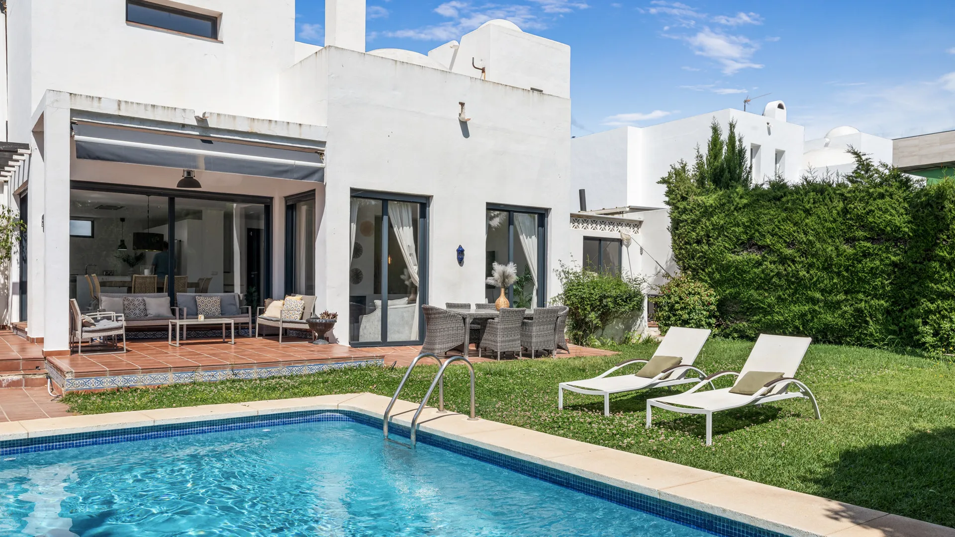 Villa in Altos del Rodeo for sale