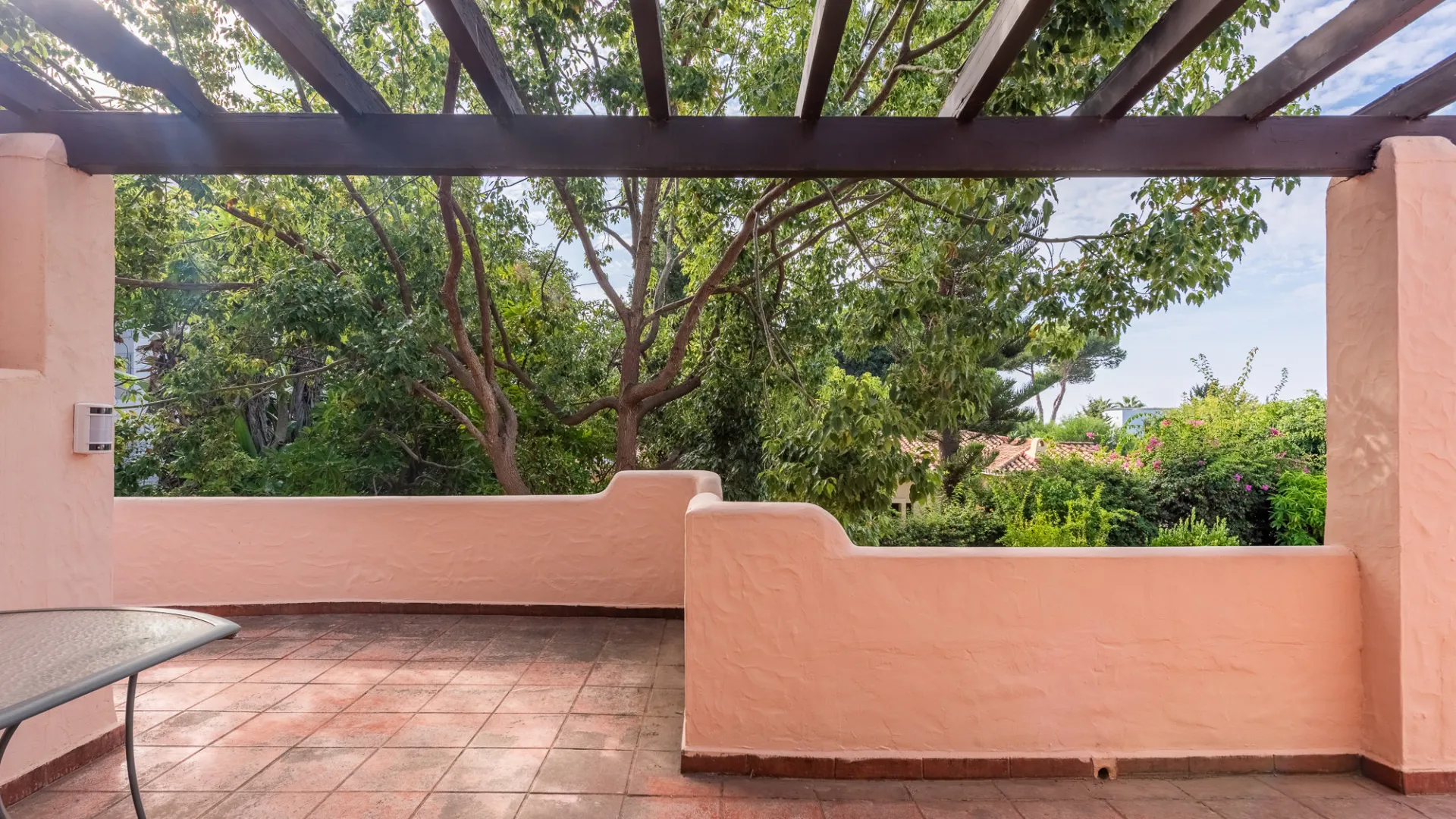 For sale 4 bedrooms villa in Paraiso Barronal