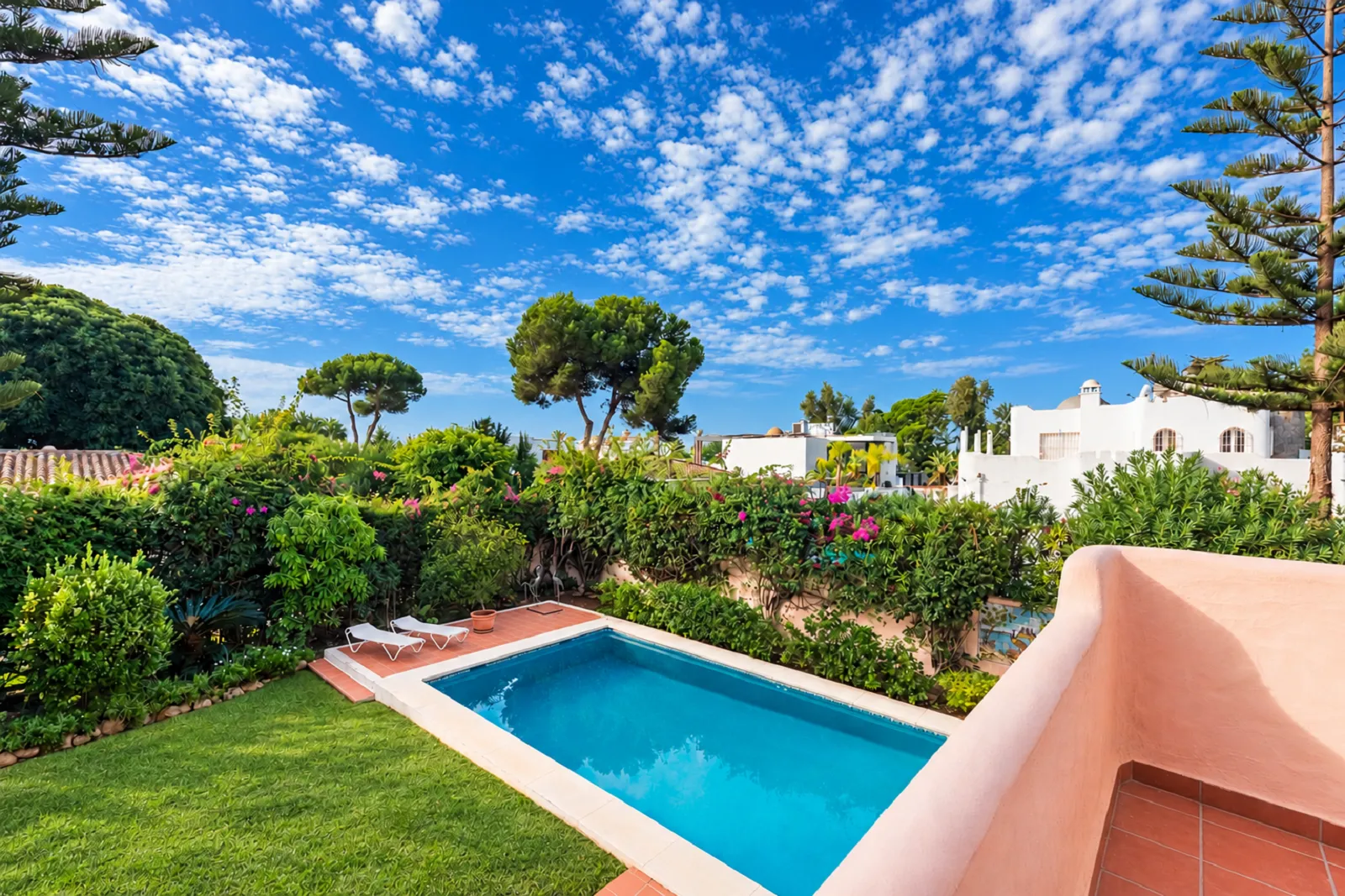 For sale 4 bedrooms villa in Paraiso Barronal