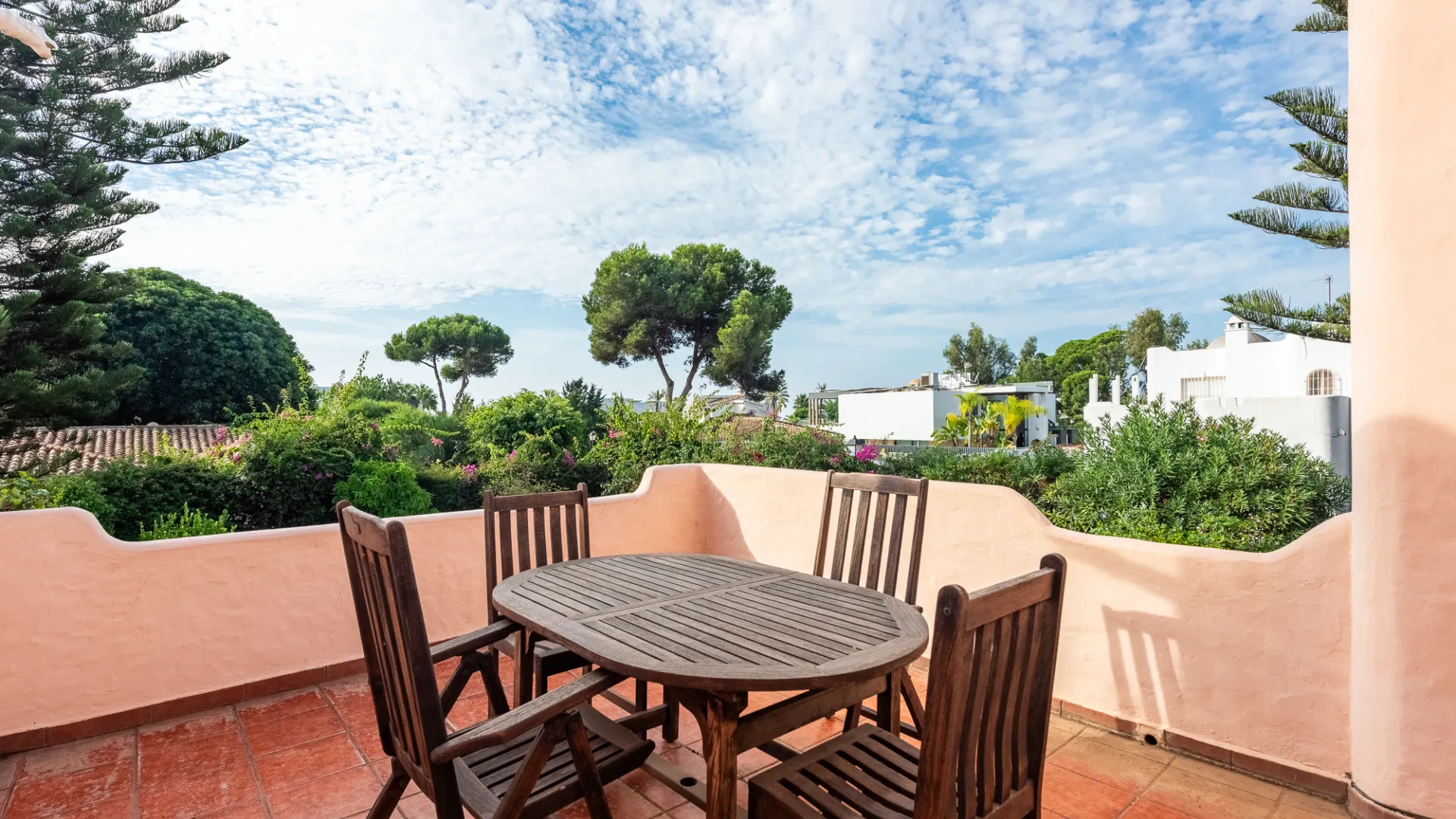 For sale 4 bedrooms villa in Paraiso Barronal