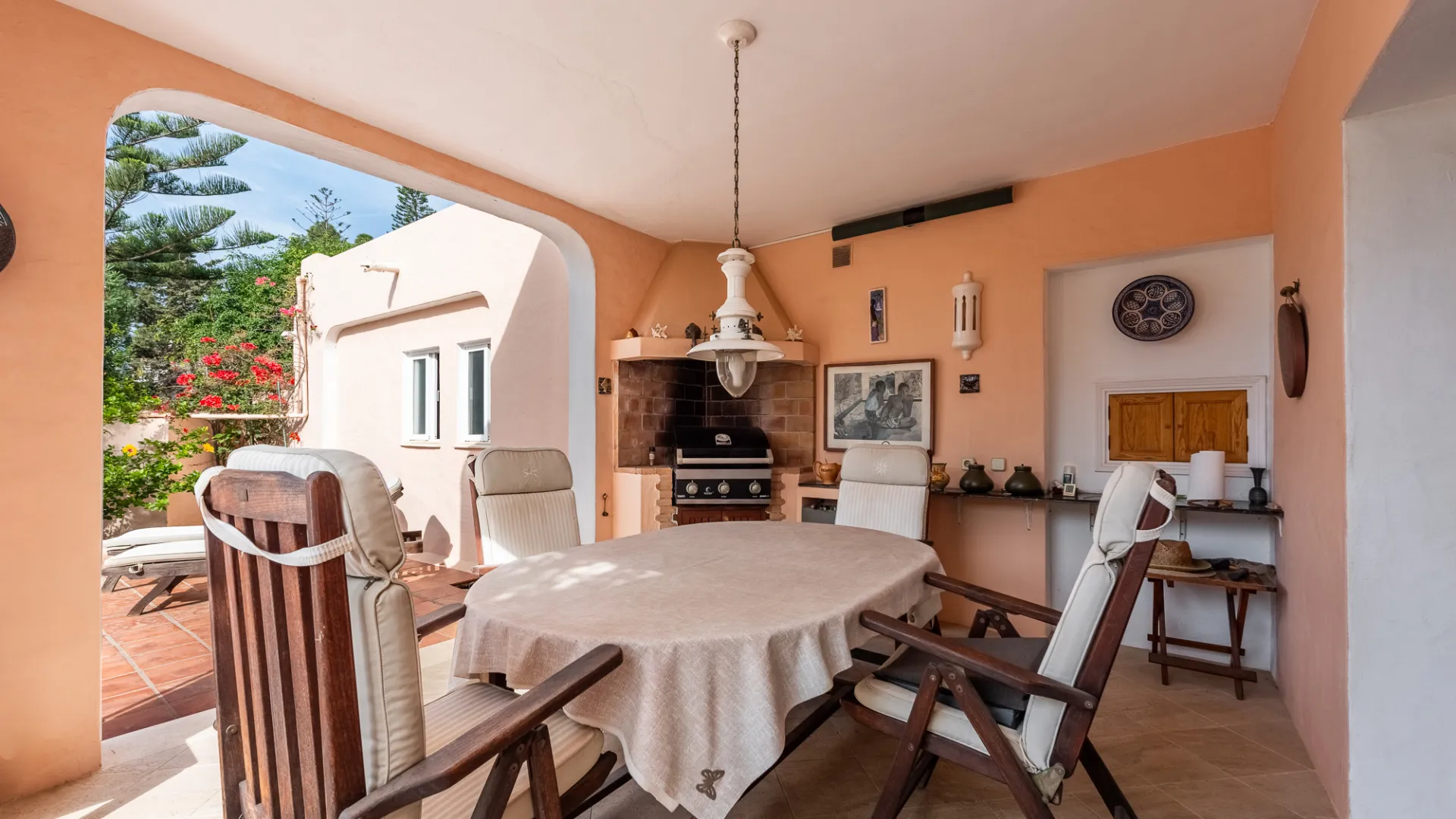 For sale 4 bedrooms villa in Paraiso Barronal