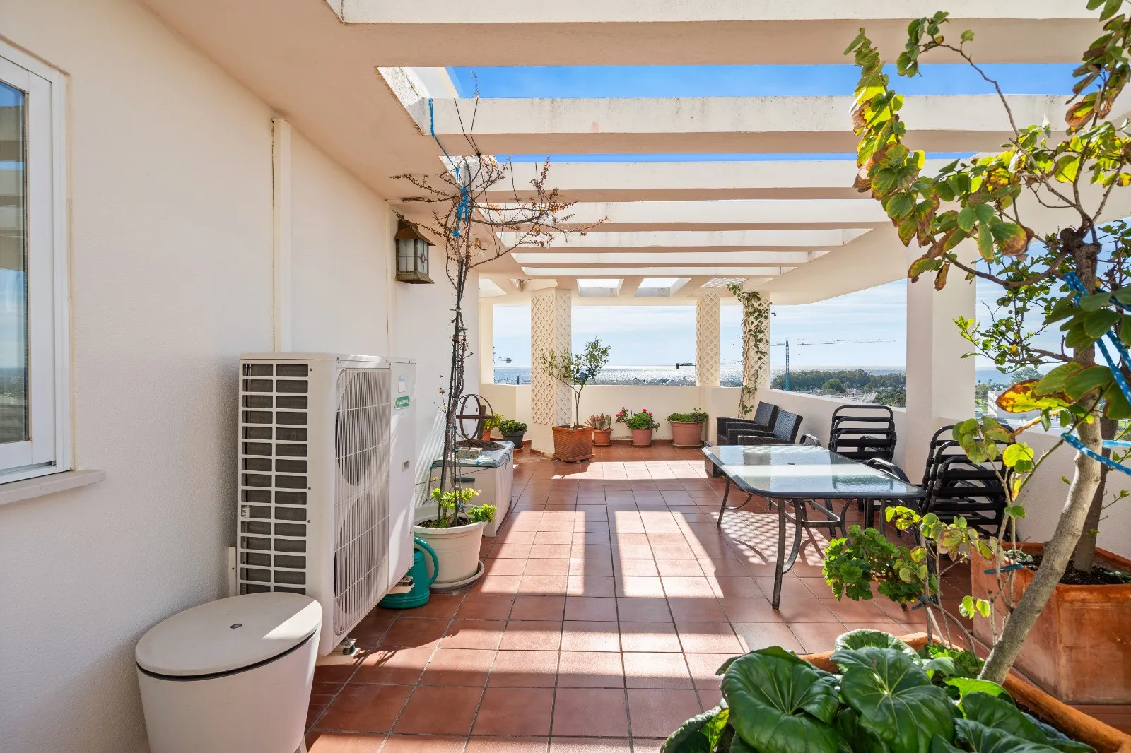 For sale penthouse in San Pedro de Alcantara with 3 bedrooms