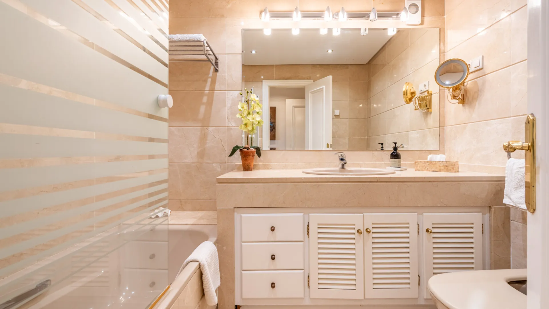 For sale Park Beach penthouse with 2 bedrooms