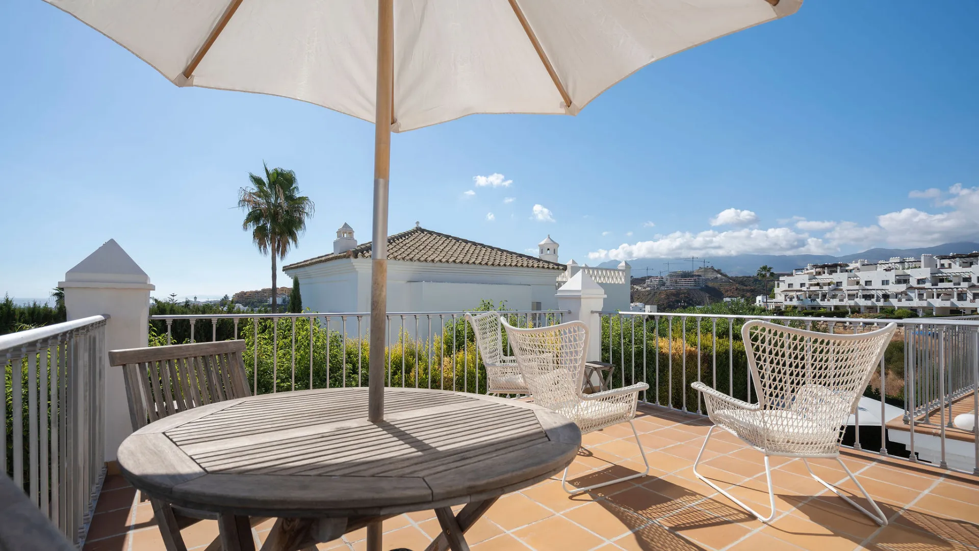 Villa for sale in La Resina Golf