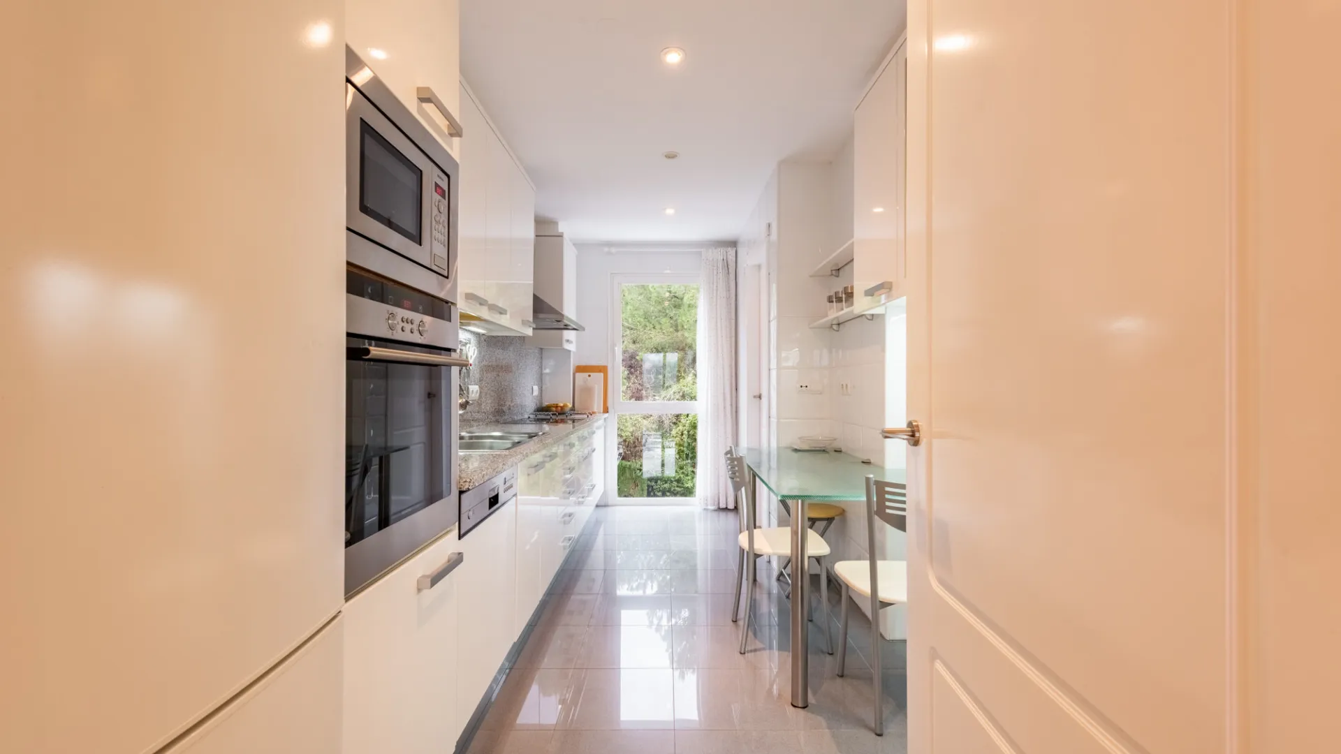 Comprar apartamento en La Corniche de 3 dormitorios