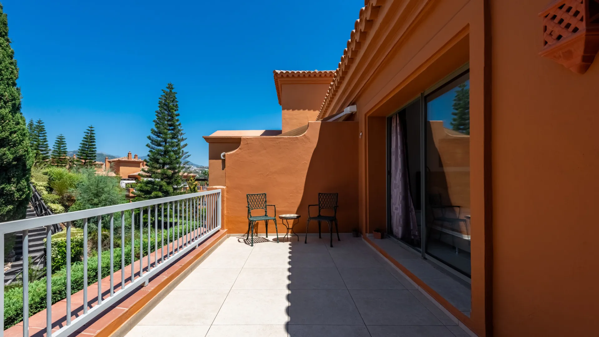 Benatalaya 3 bedrooms penthouse for sale