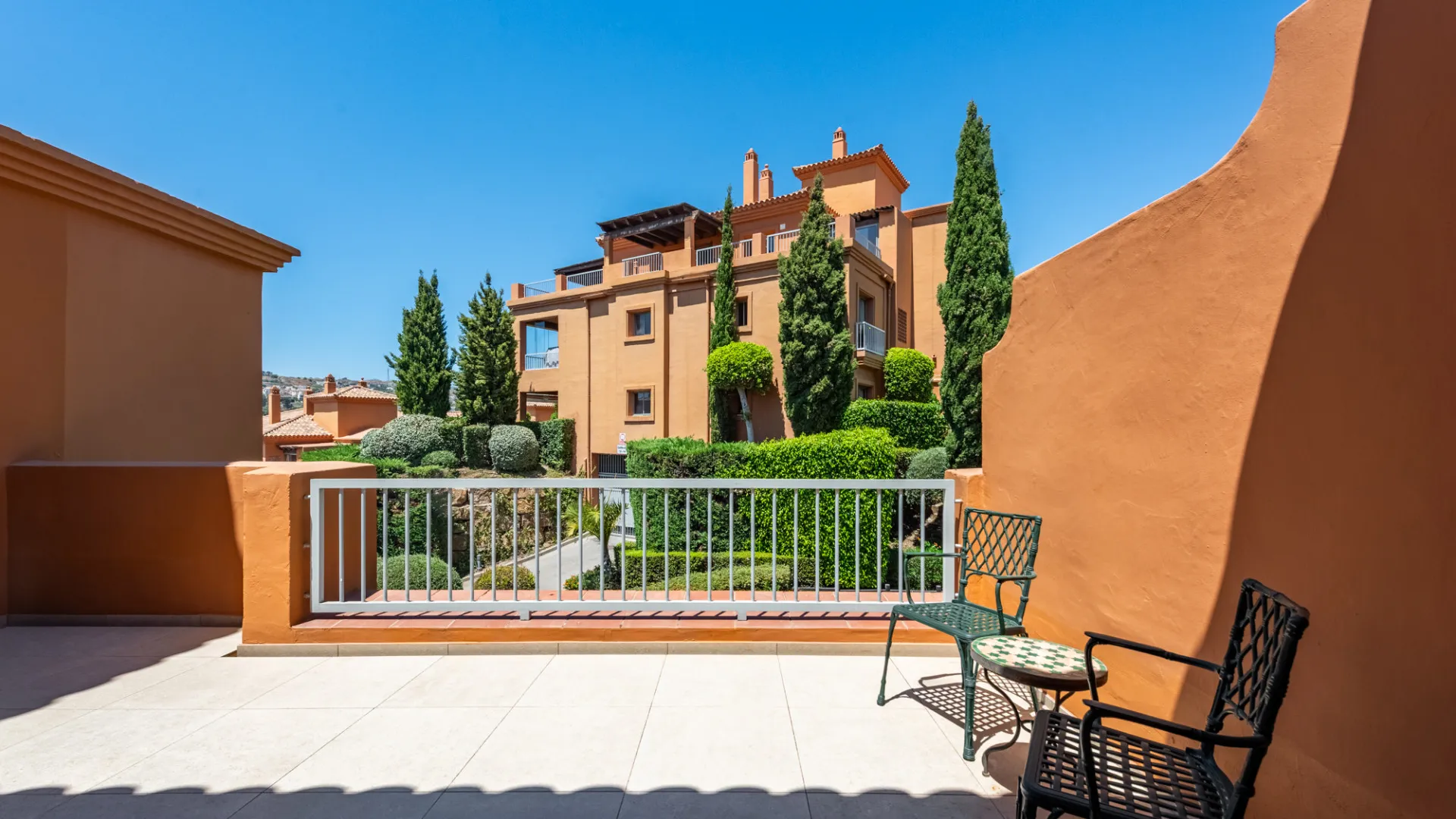Benatalaya 3 bedrooms penthouse for sale