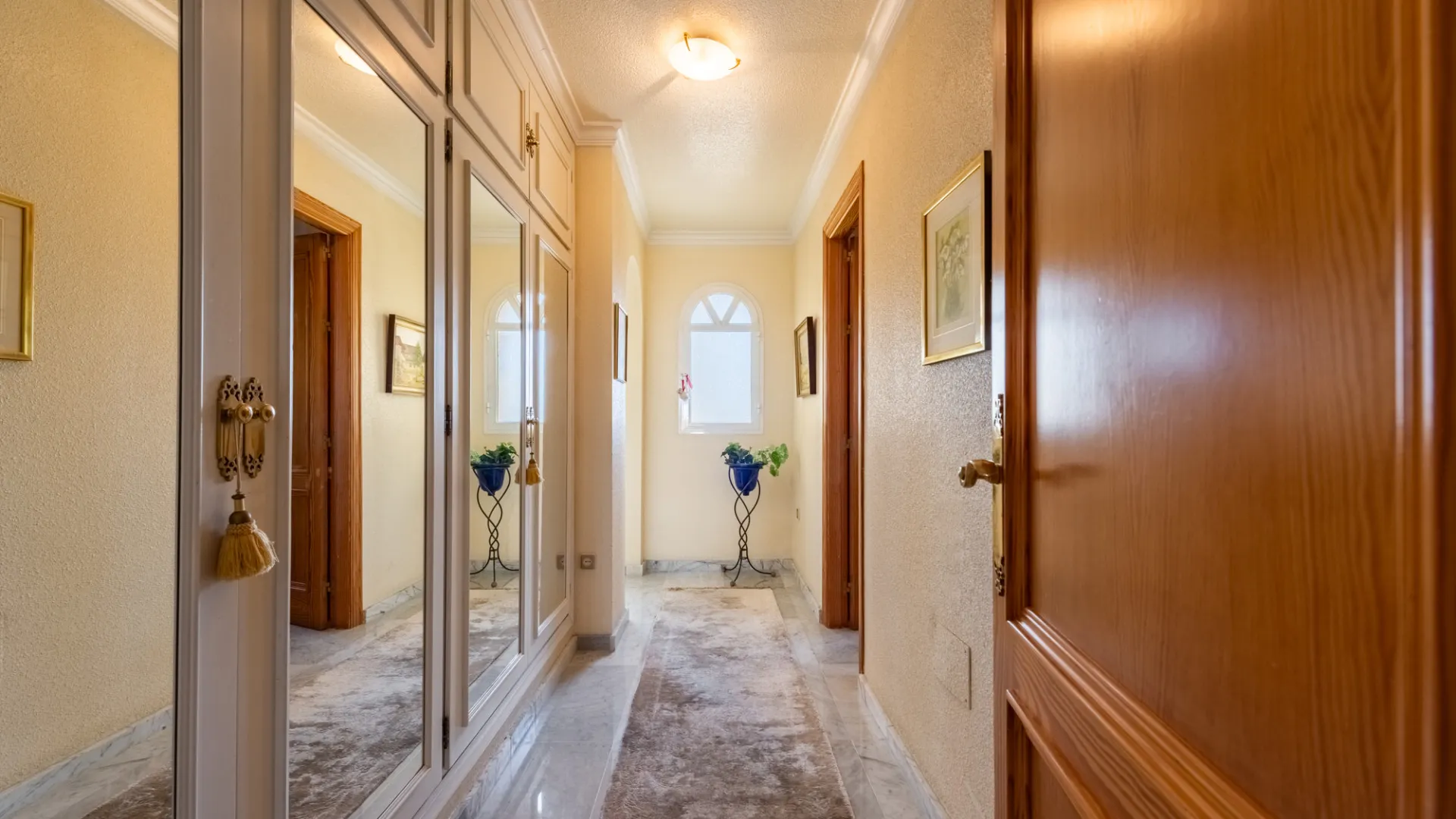 Comprar villa en Atalaya Golf