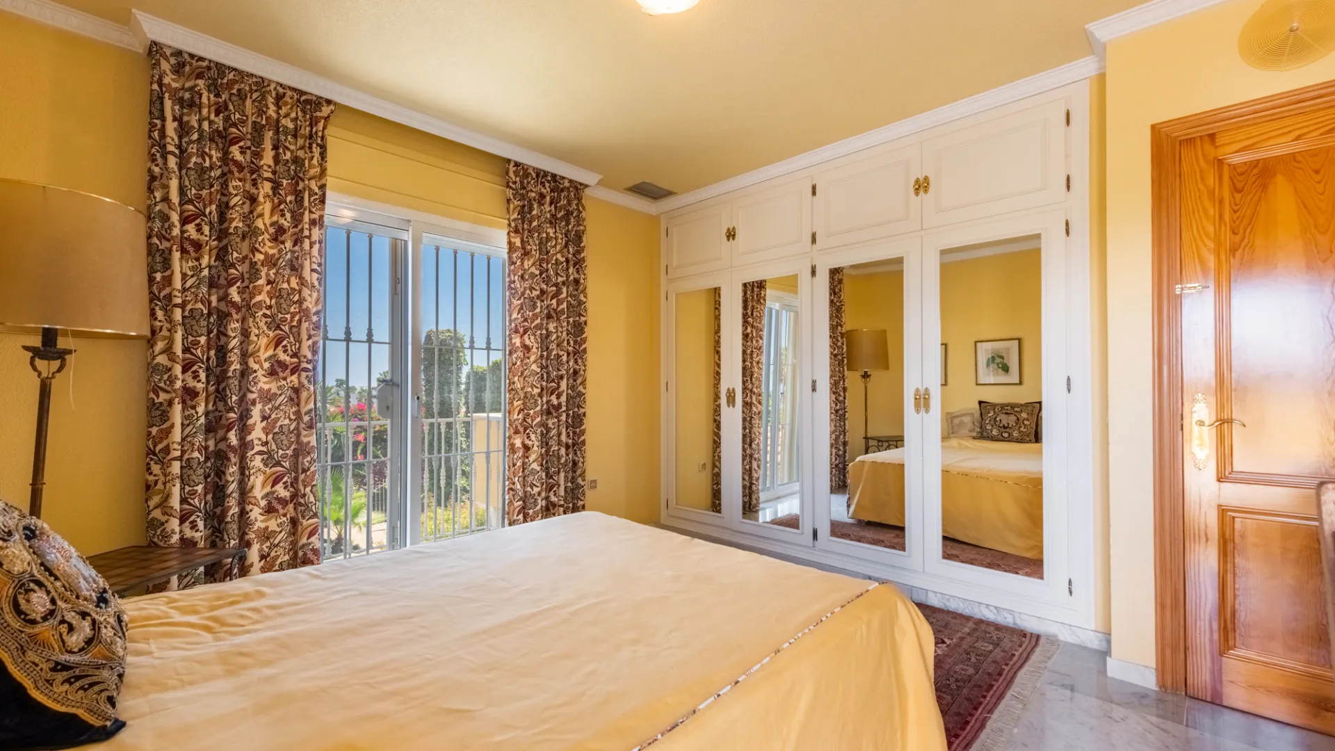 Comprar villa en Atalaya Golf