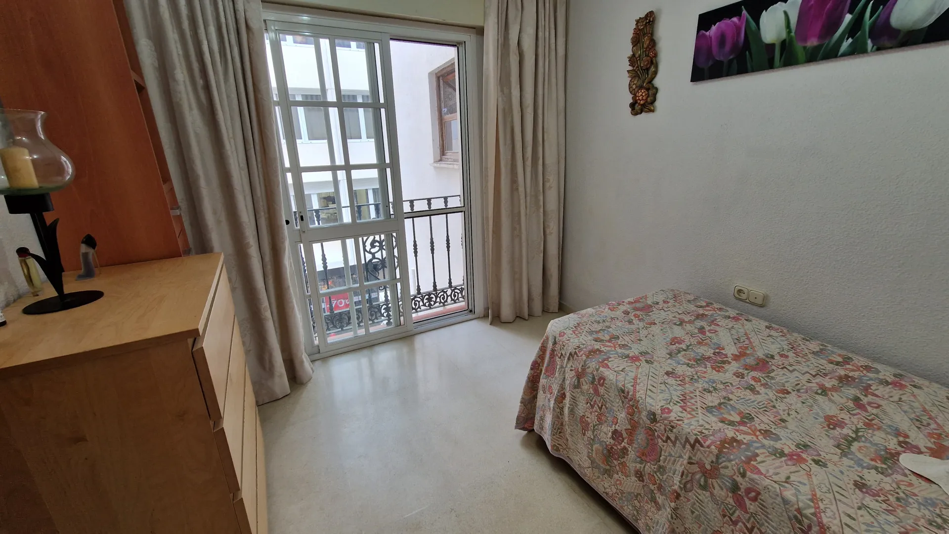 Estepona Town 2 bedrooms apartment for sale
