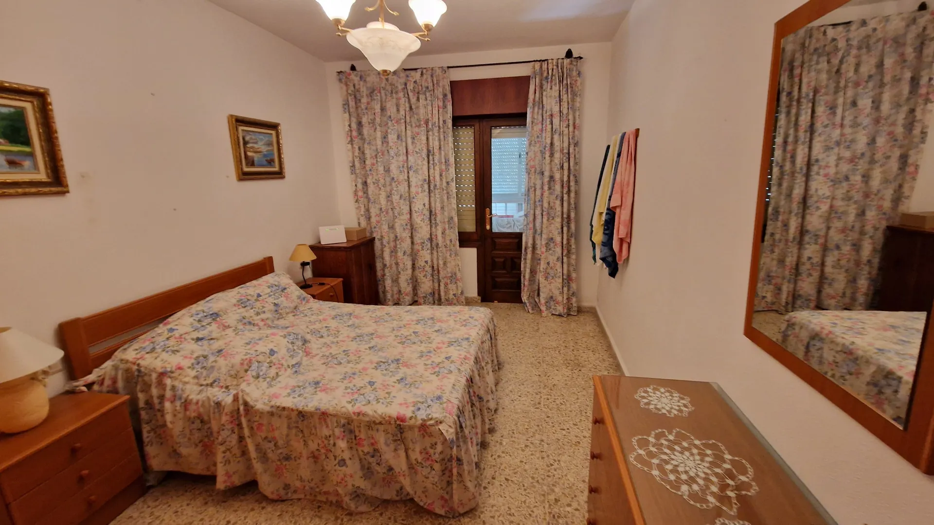 For sale apartment in Estepona Centre with 3 bedrooms
