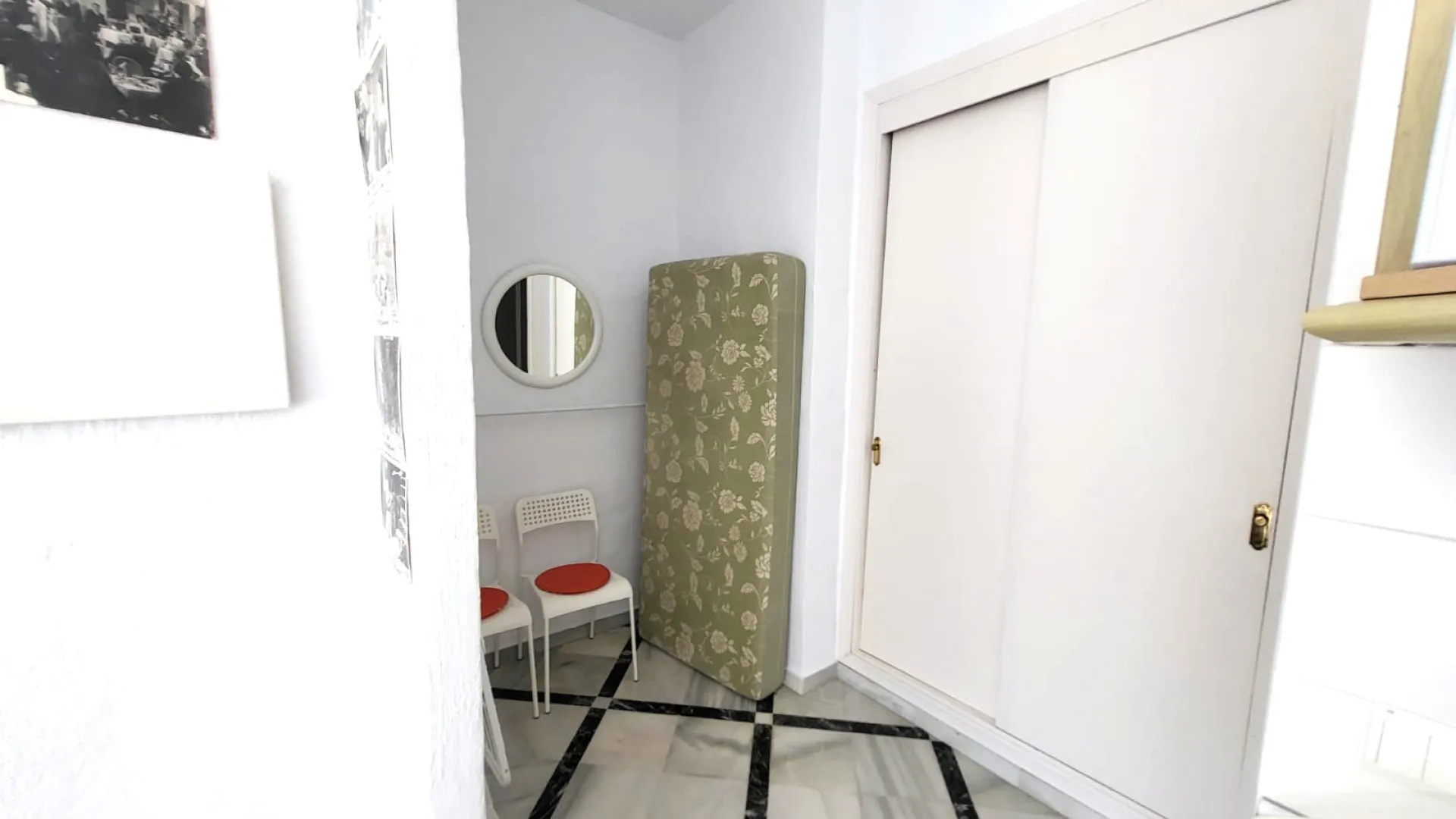 Commercial premises with 1 bedroom for sale in Bahia Dorada