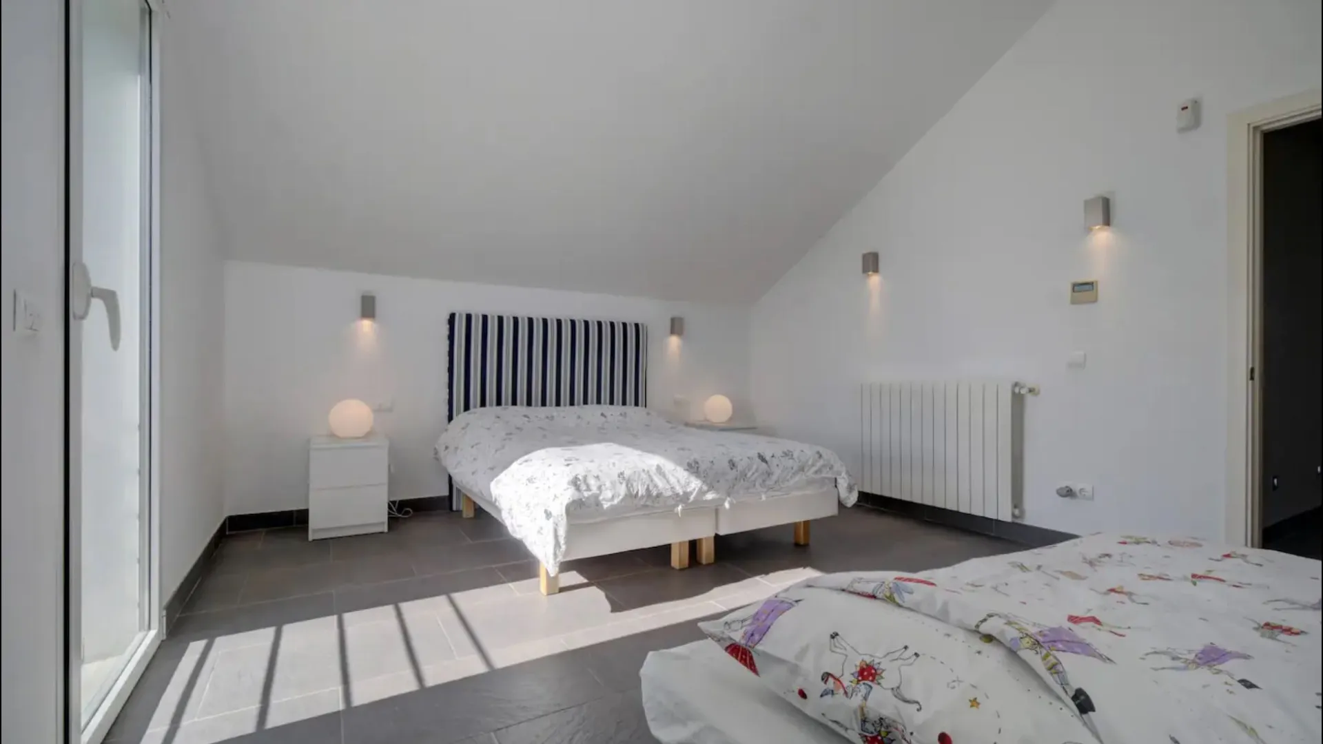 Villa with 6 bedrooms for sale in Sabinillas