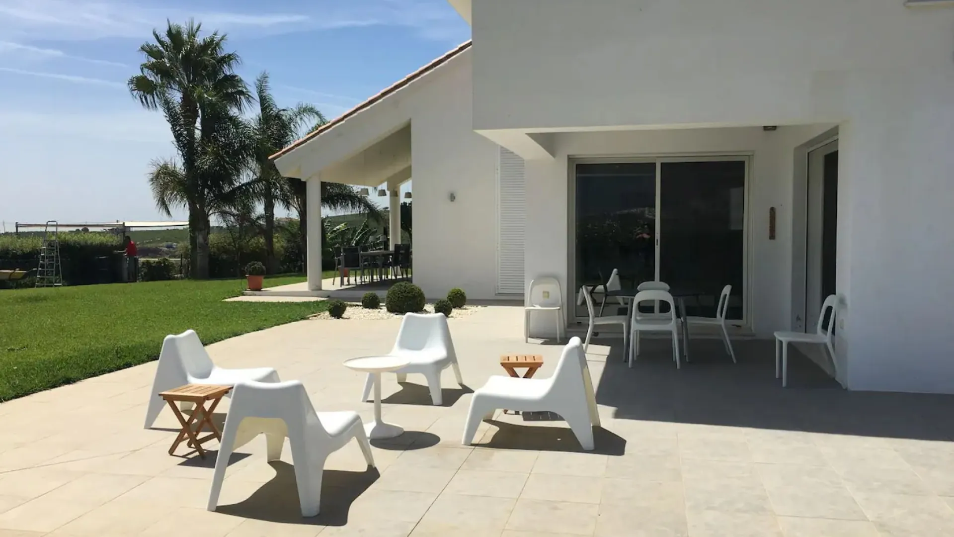 Villa with 6 bedrooms for sale in Sabinillas