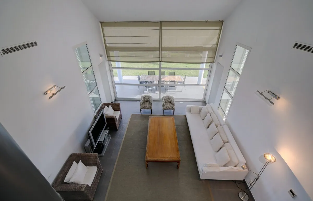 Villa with 6 bedrooms for sale in Sabinillas