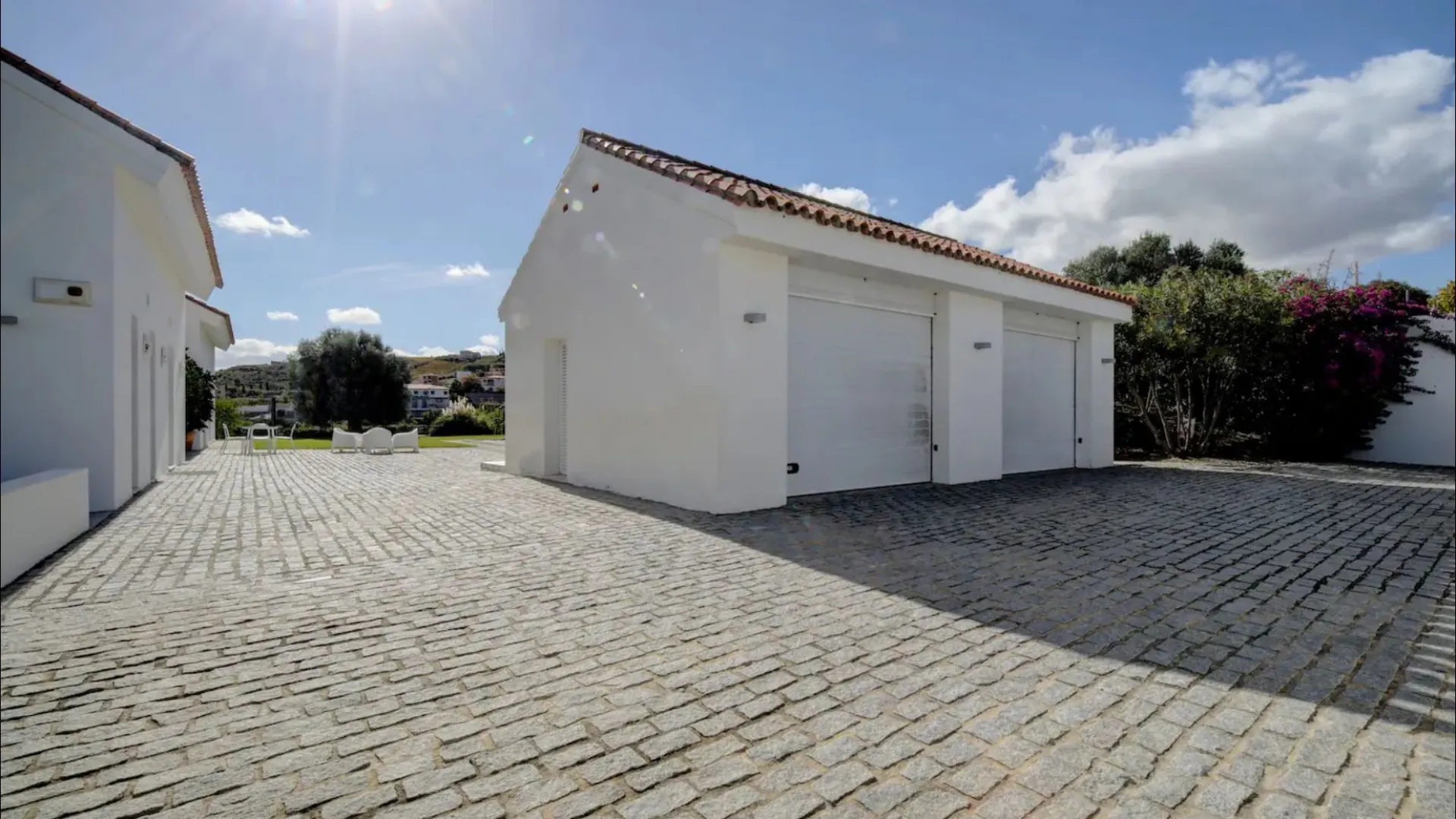 Villa with 6 bedrooms for sale in Sabinillas