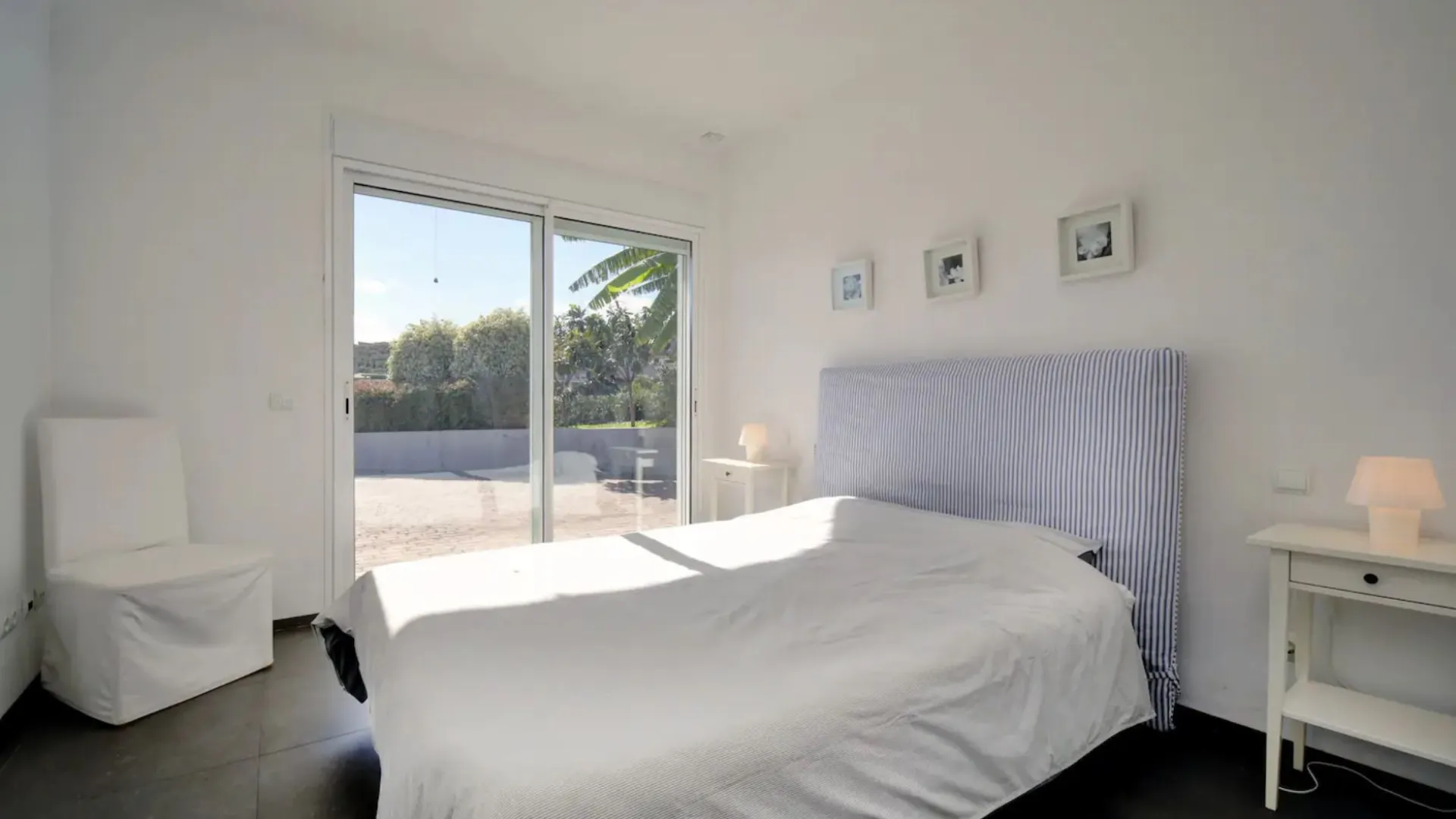 Villa with 6 bedrooms for sale in Sabinillas