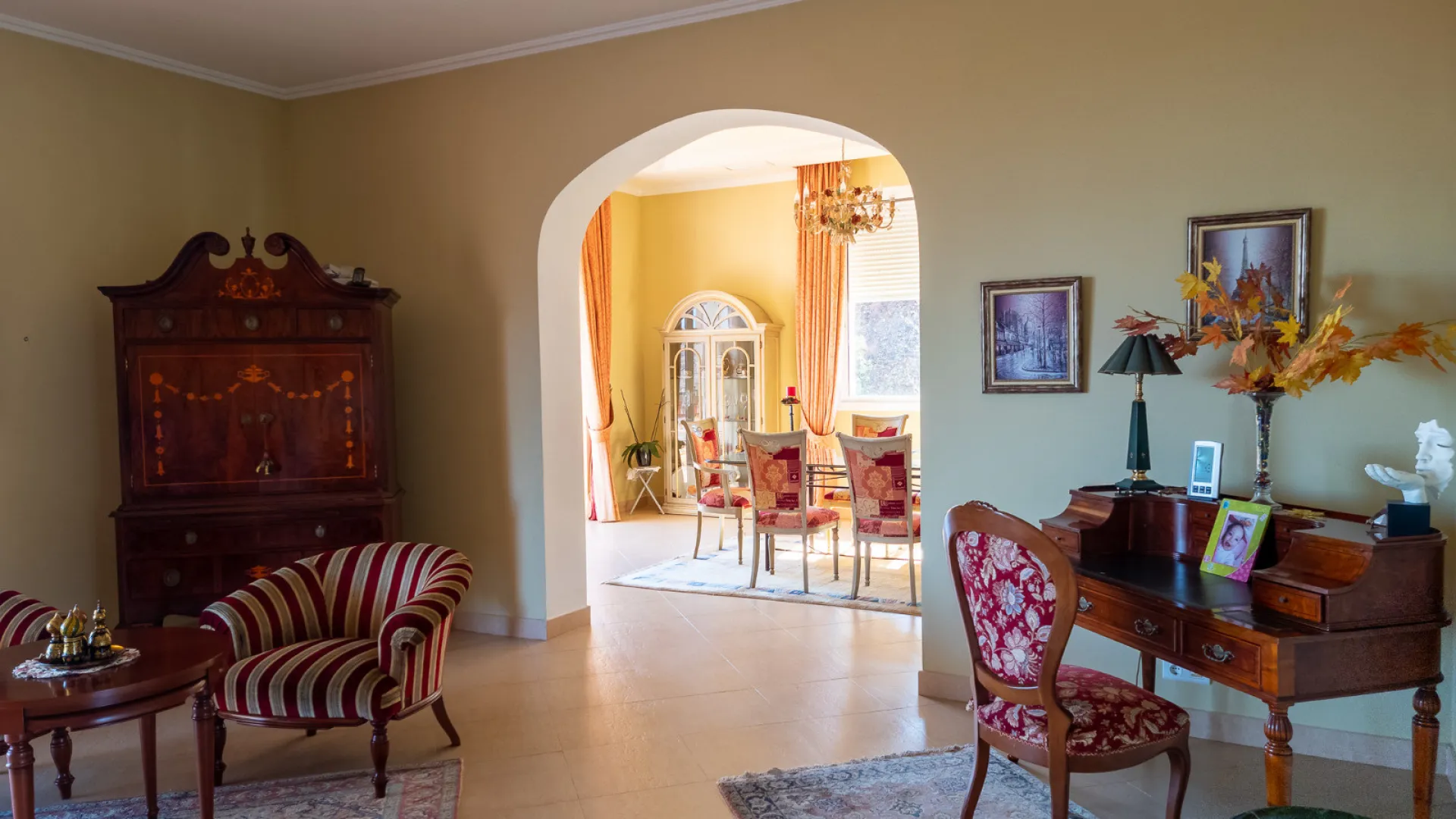Villa en venta en Forest Hills