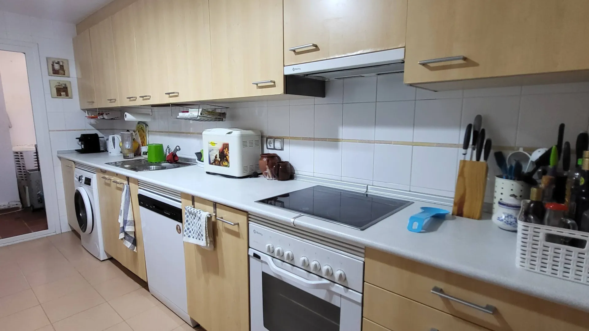 Se vende apartamento planta baja en La Noria IV con 3 dormitorios