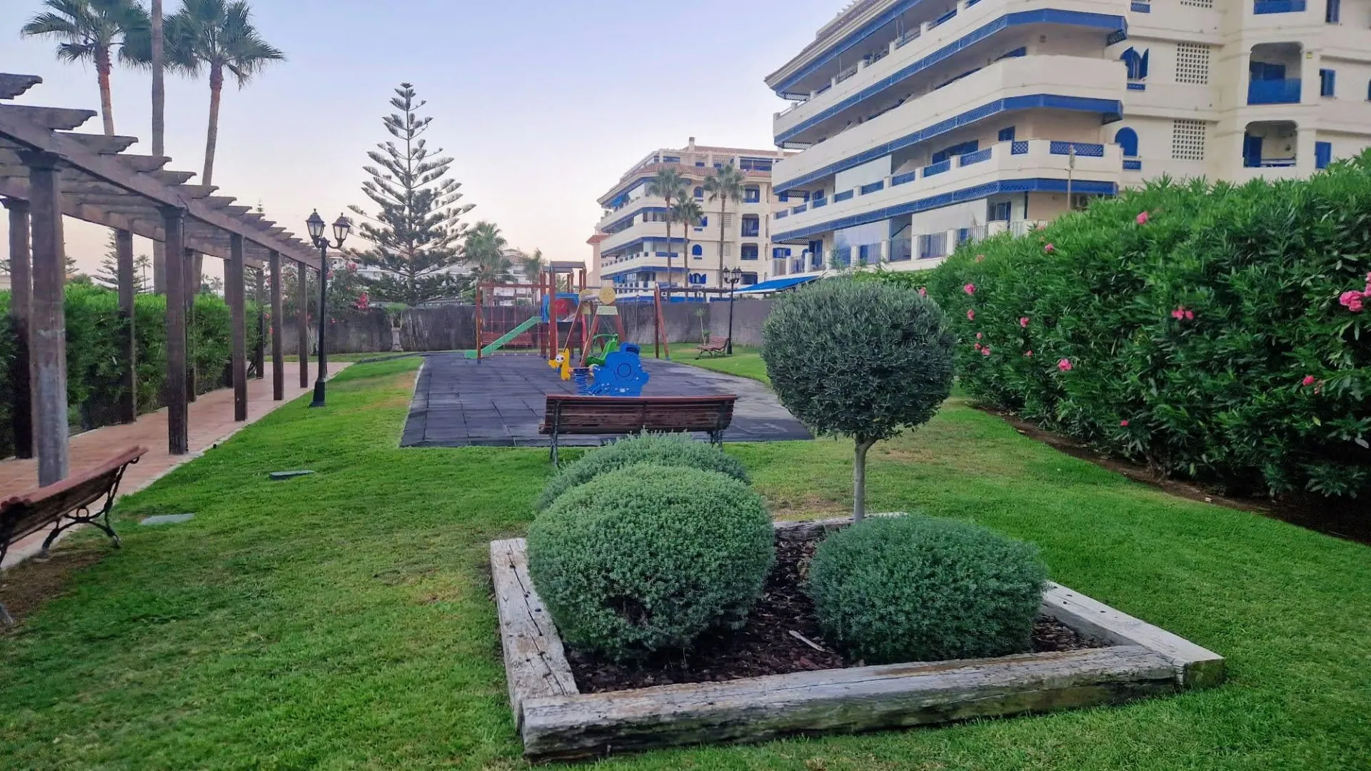 Se vende apartamento planta baja en La Noria IV con 3 dormitorios