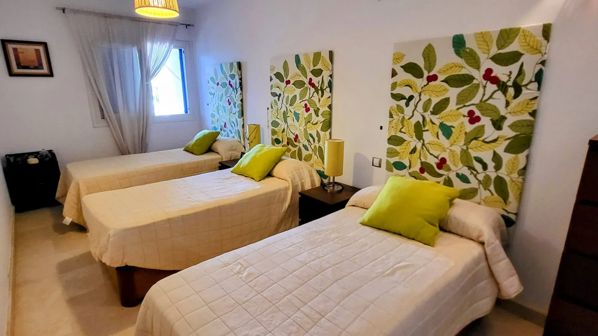Se vende apartamento planta baja en La Noria IV con 3 dormitorios