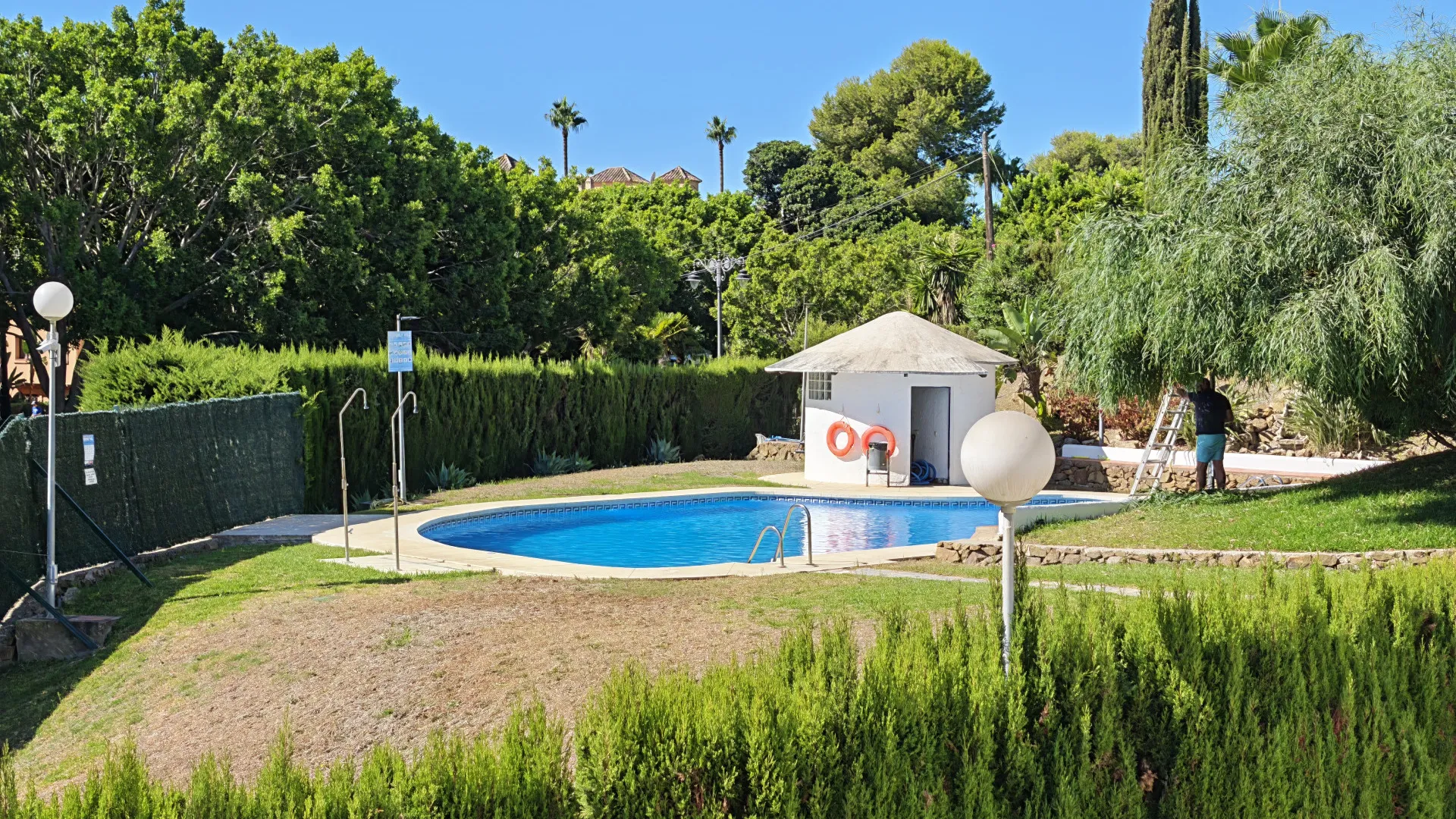 Town house for sale in Guadalobon
