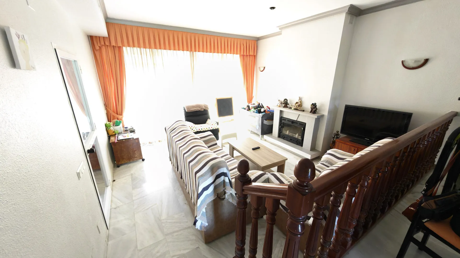 Town house for sale in Guadalobon