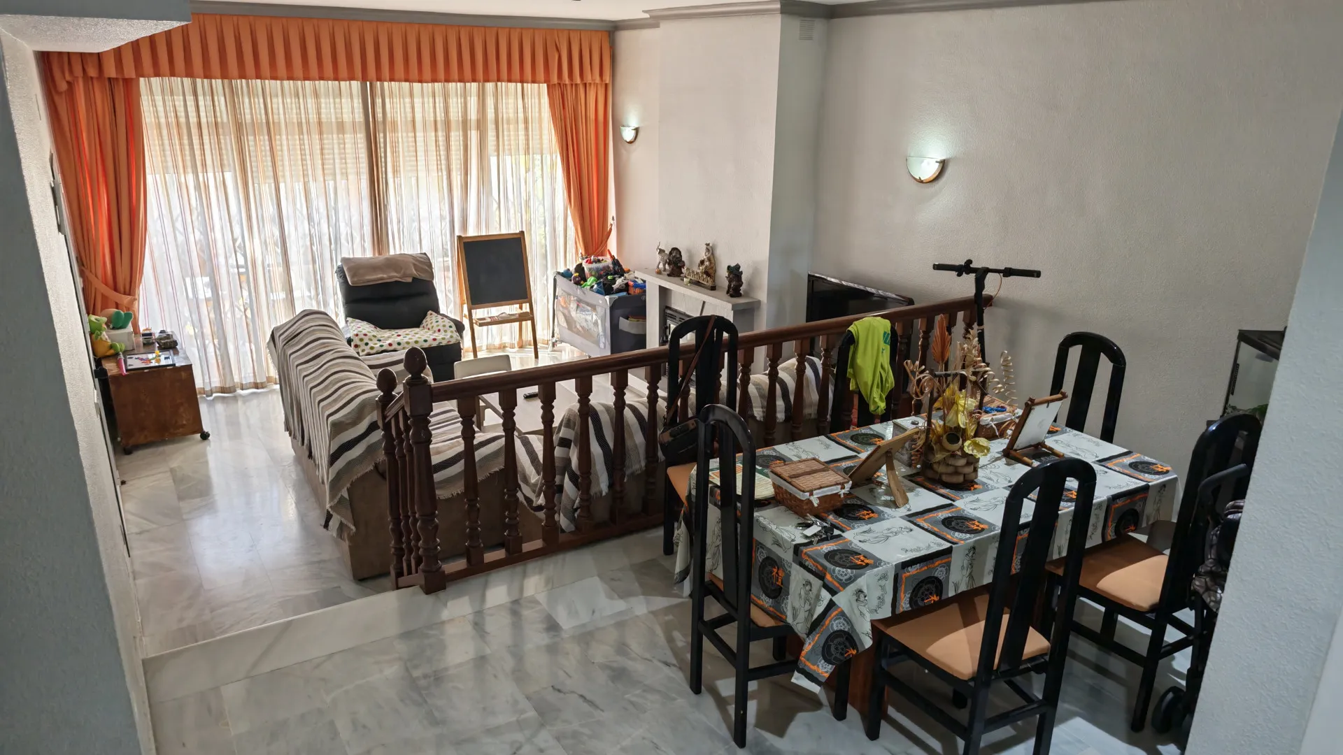 Town house for sale in Guadalobon