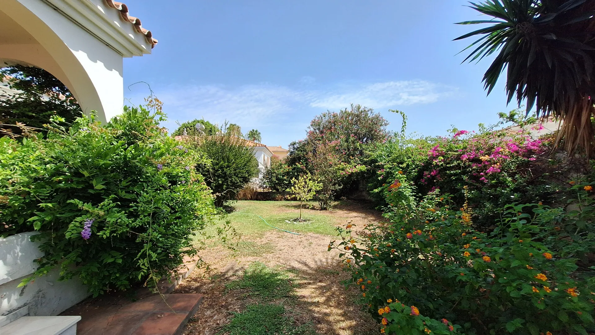 Se vende villa en Arroyo Vaquero
