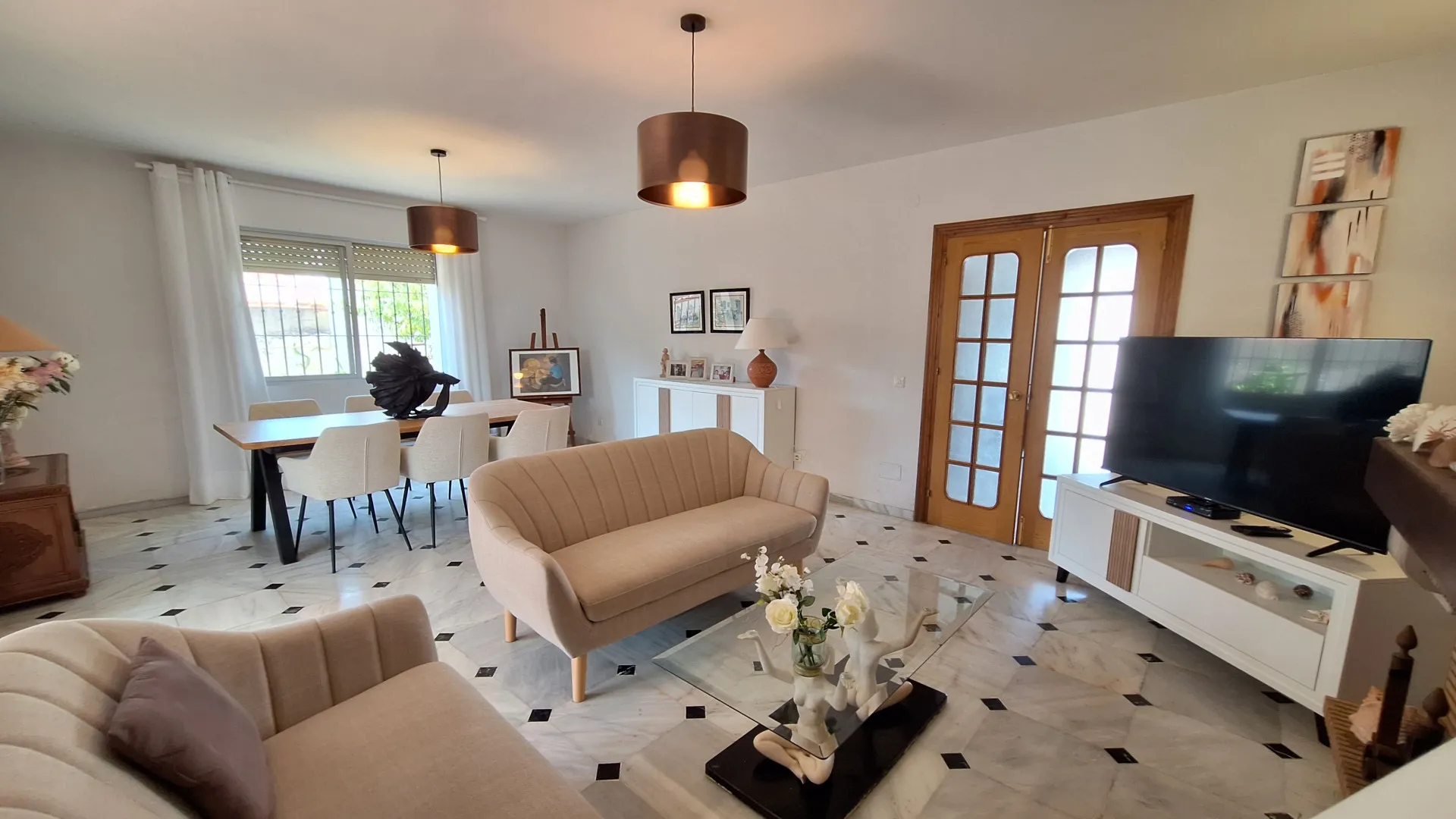 Se vende villa en Arroyo Vaquero