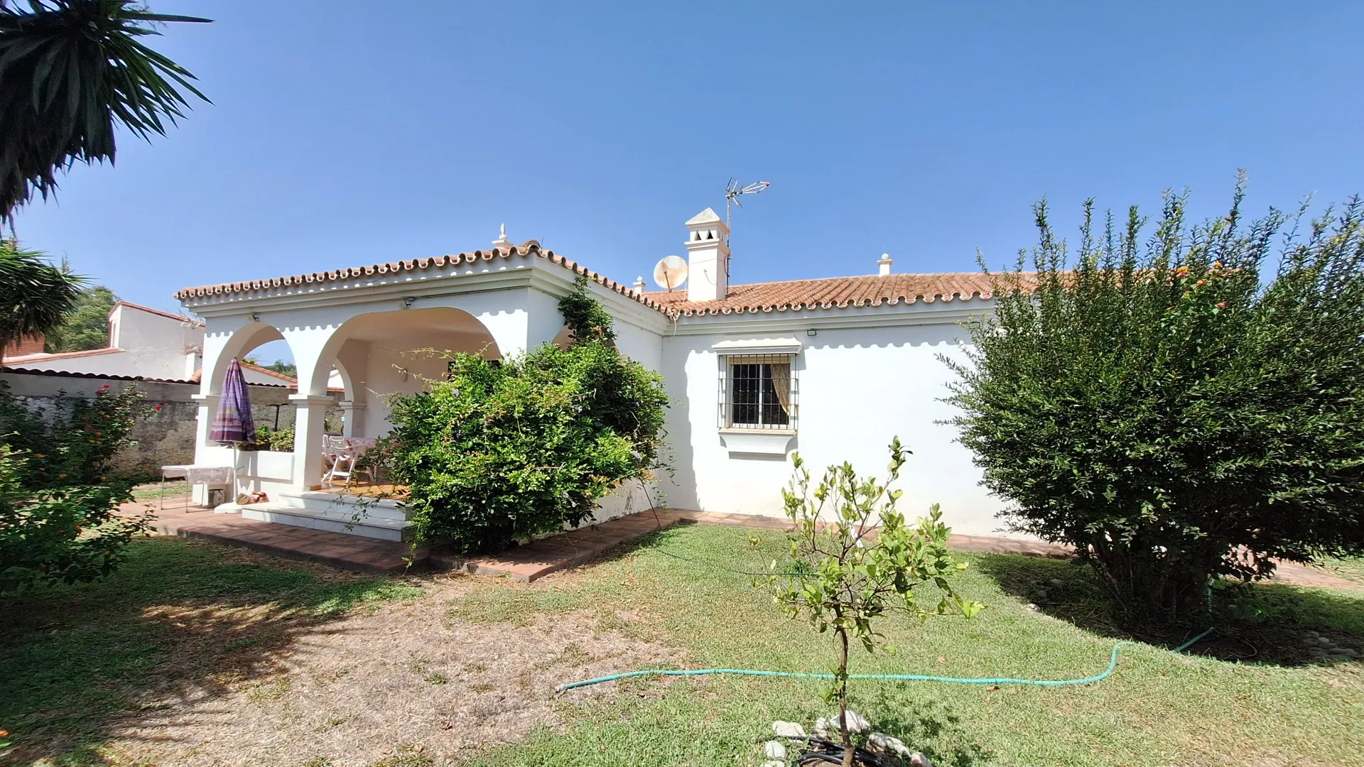 Se vende villa en Arroyo Vaquero