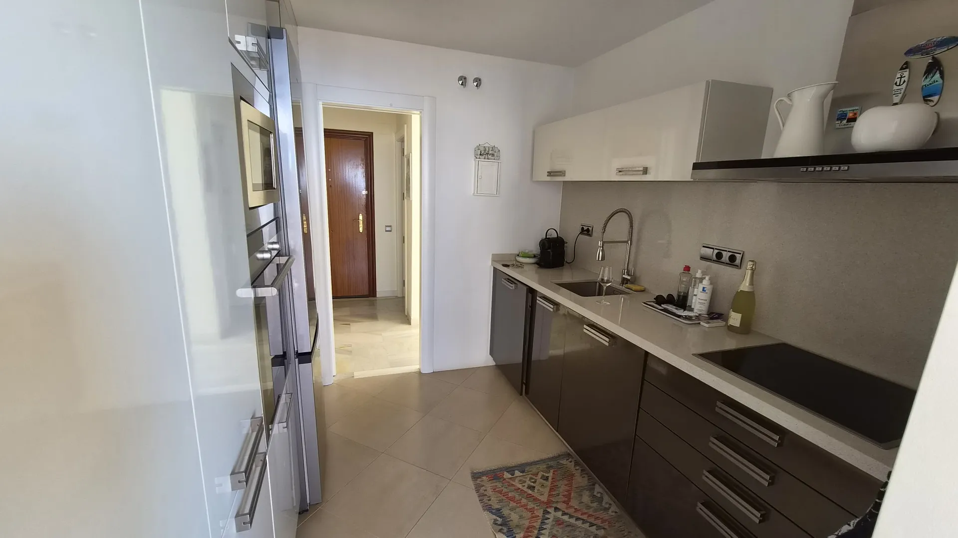 2 bedrooms apartment in Bahía de Estepona for sale