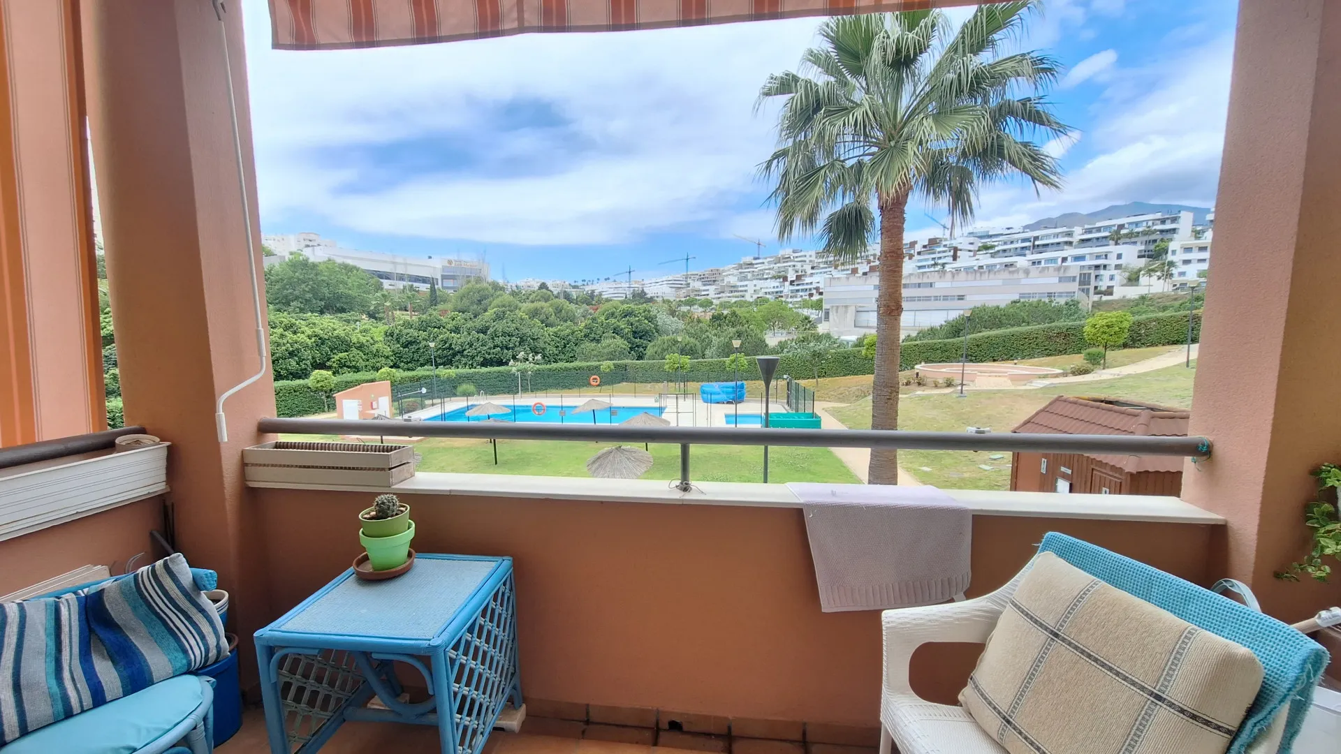 For sale flat in Estepona Centre