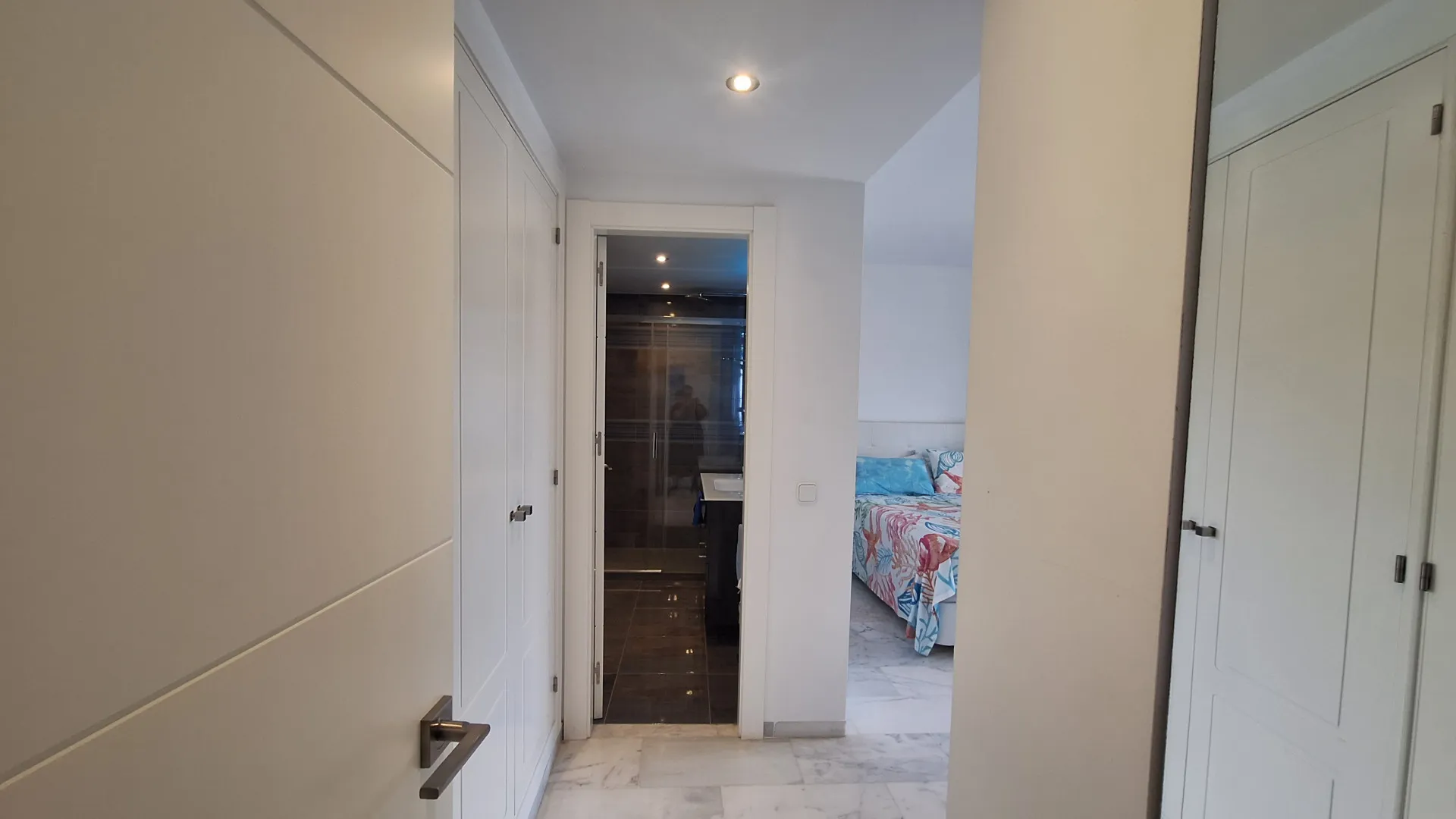 For sale flat in Estepona Centre