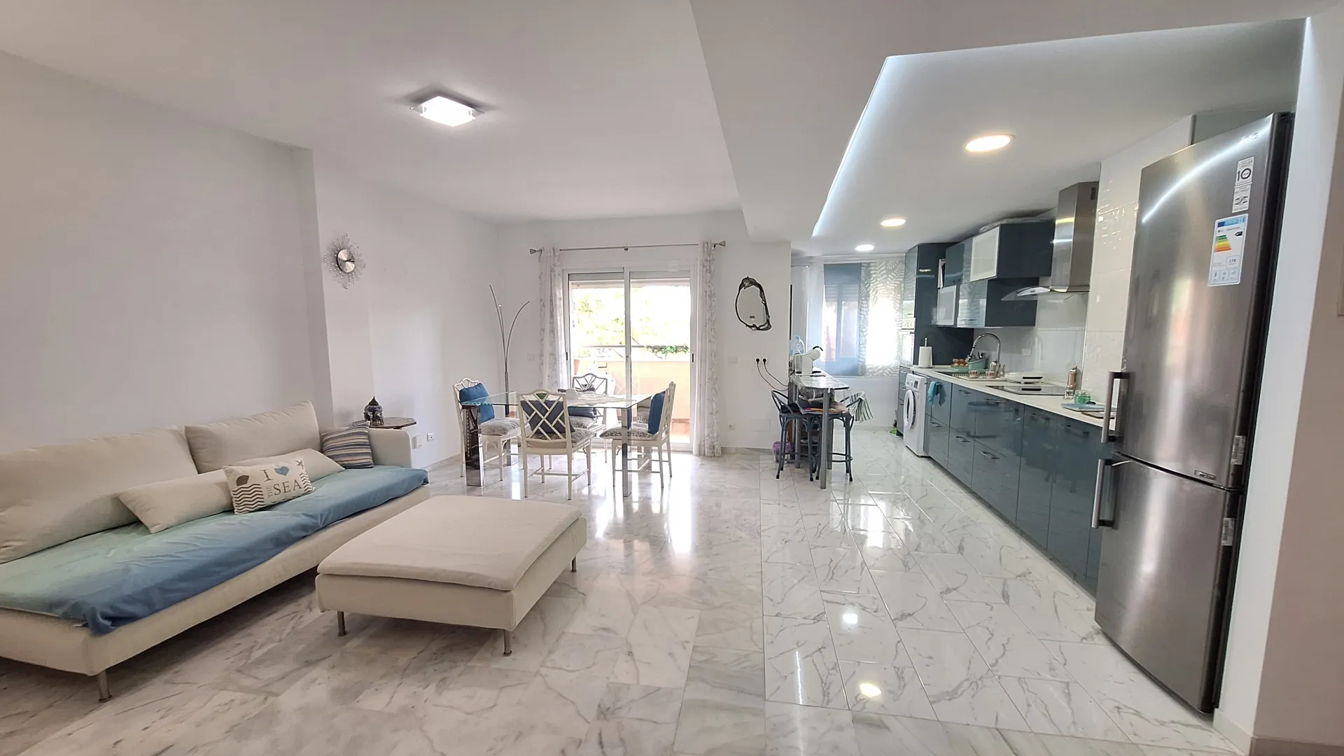 For sale flat in Estepona Centre
