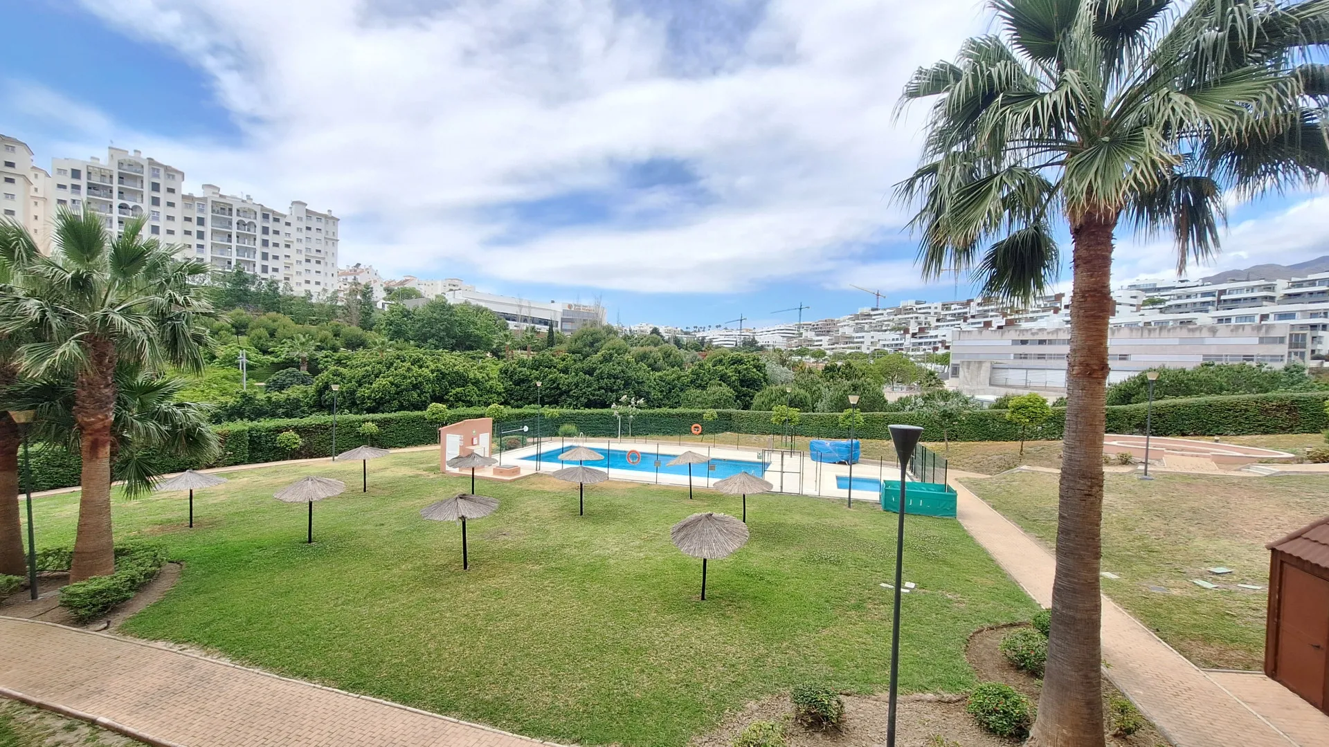 For sale flat in Estepona Centre