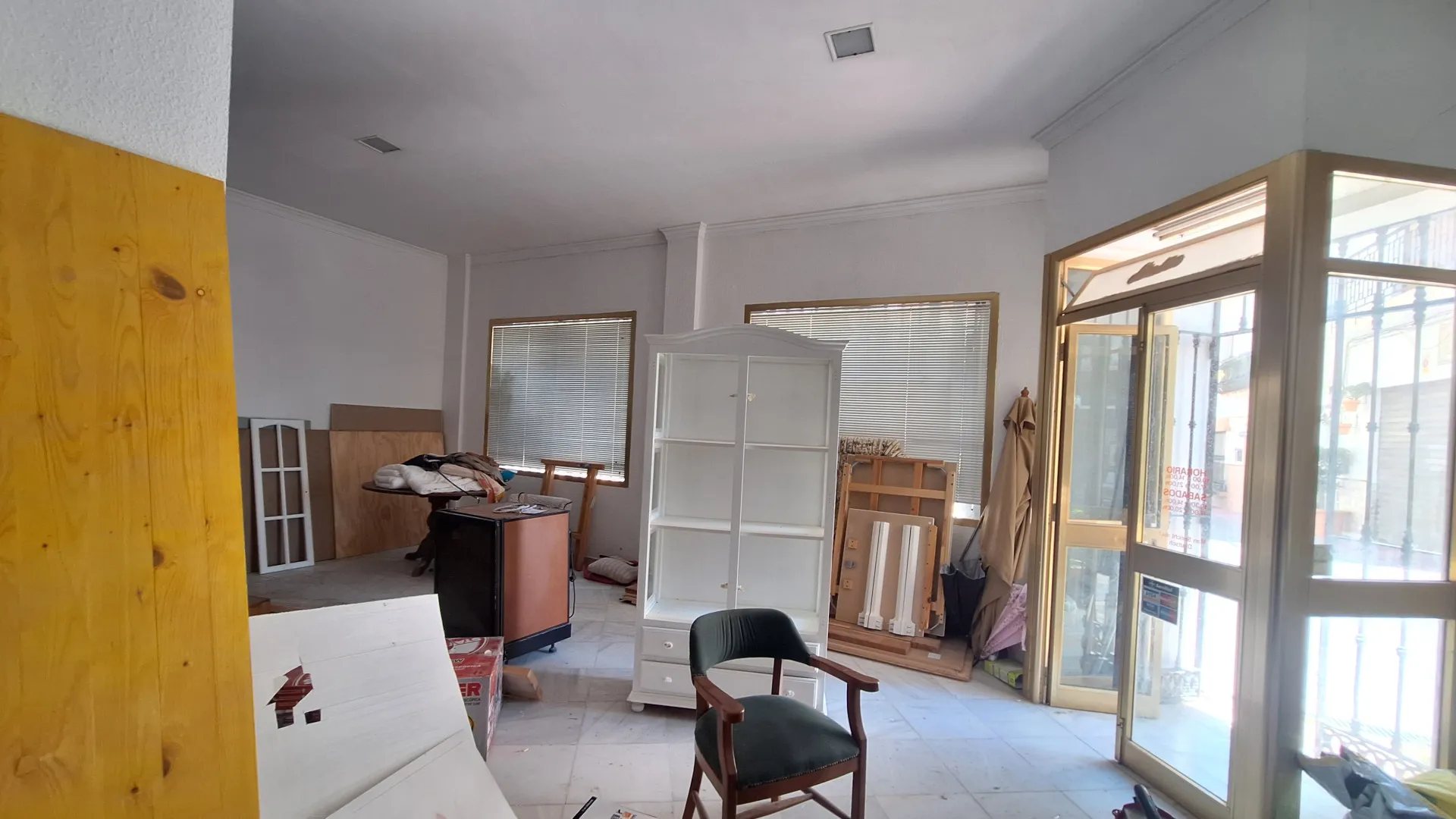 Se vende casa con 5 dormitorios en Estepona Casco Antiguo