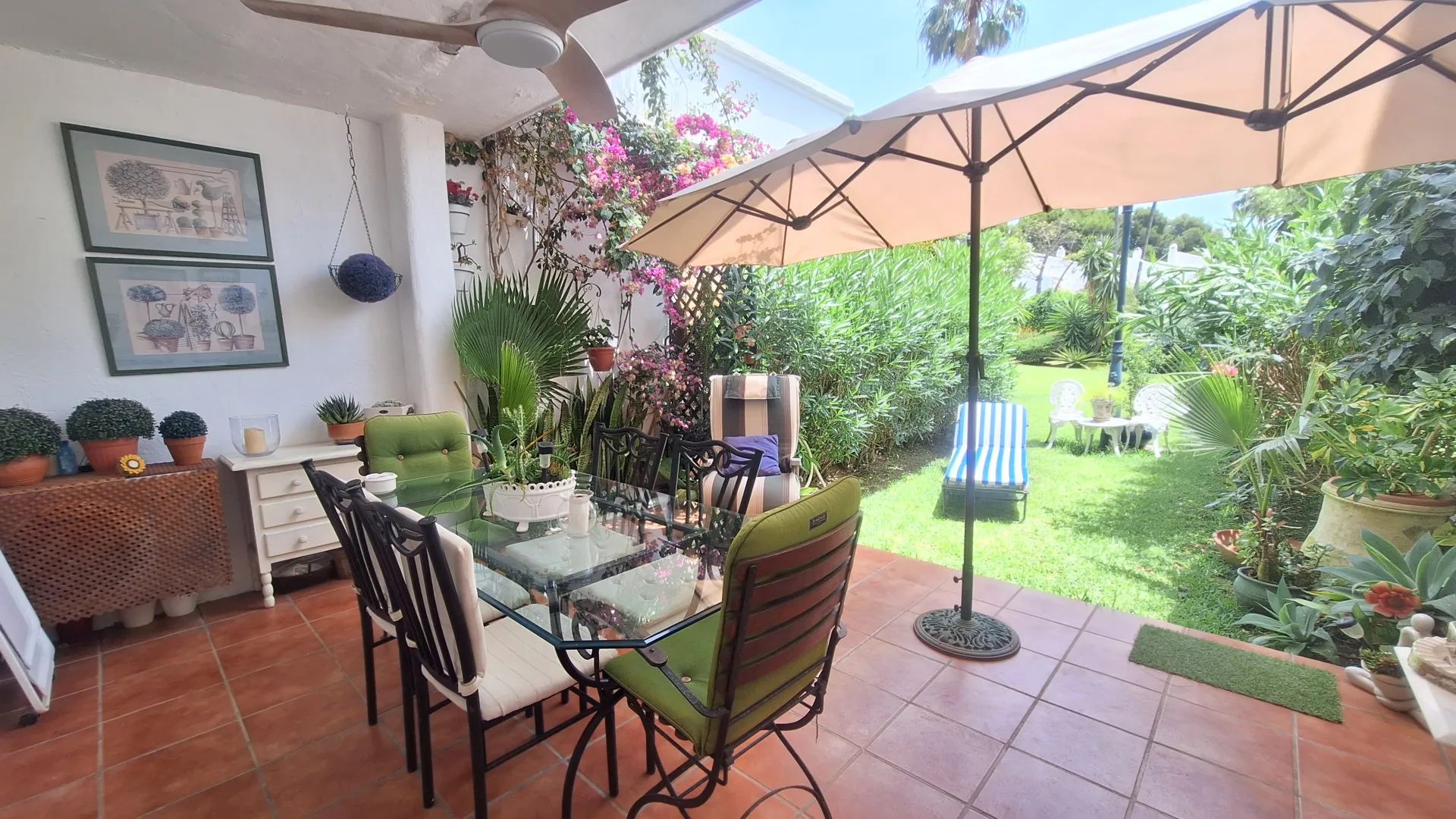 3 bedrooms town house for sale in Bel Air