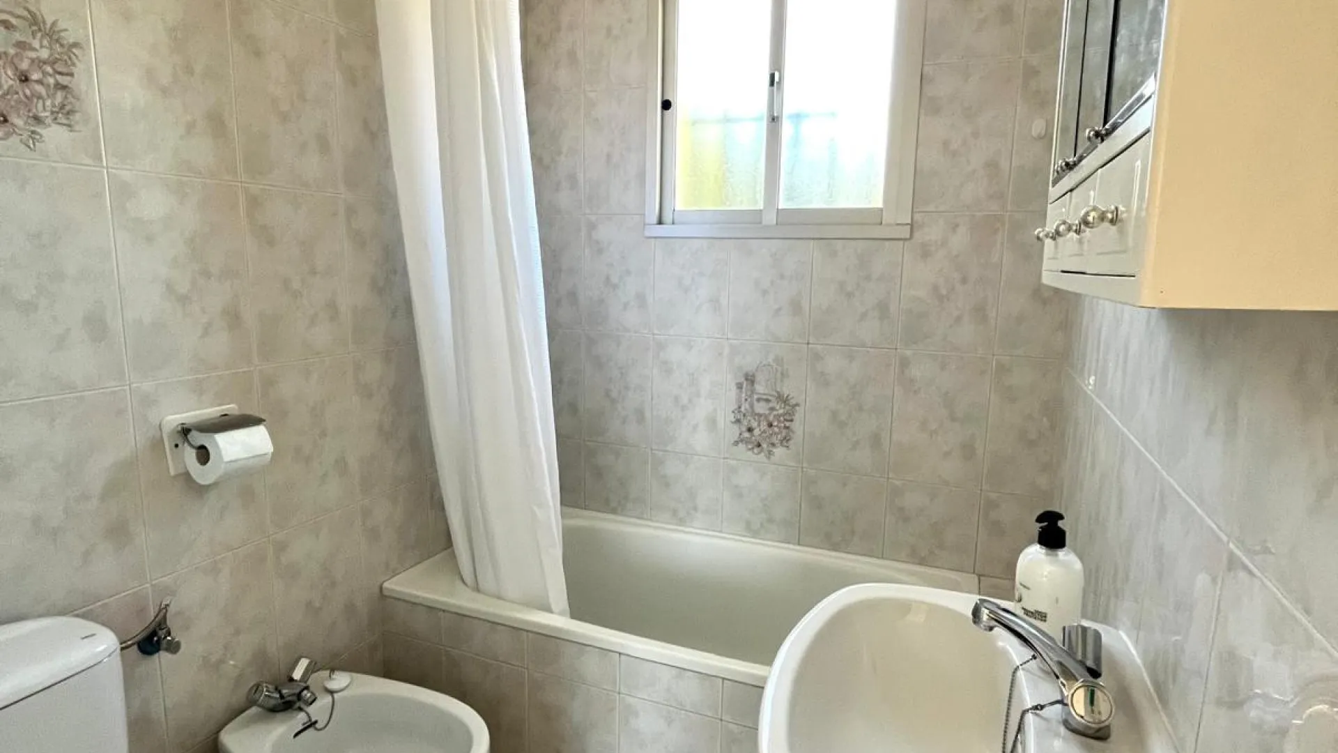 3 bedrooms country house in Guadalobon for sale