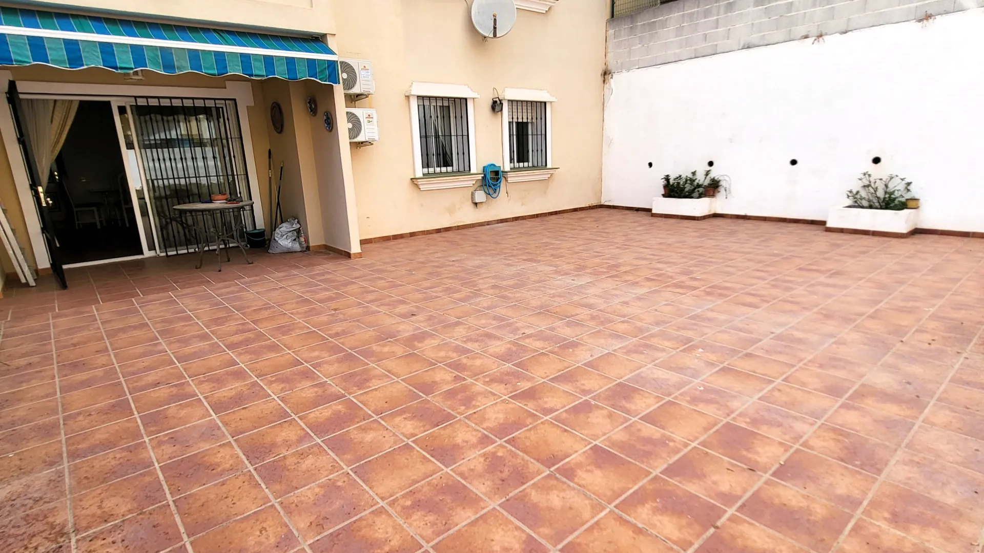 4 bedrooms Calvario ground floor apartment for sale