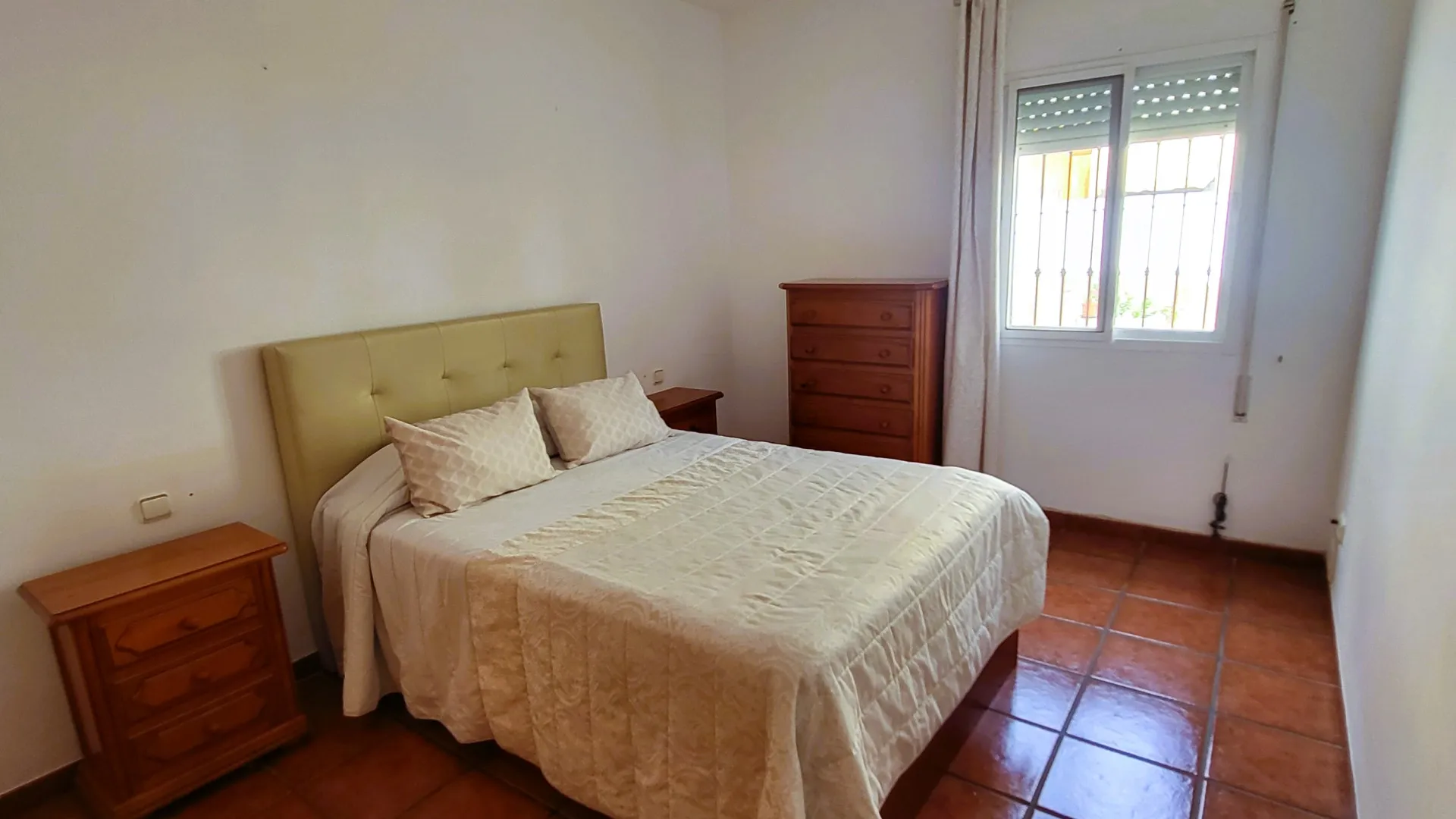 4 bedrooms Calvario ground floor apartment for sale
