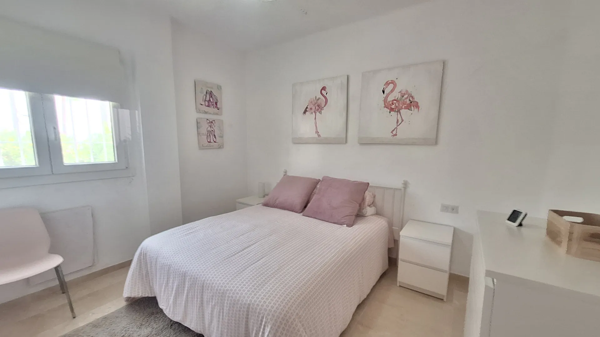 Apartment in Estepona West for sale
