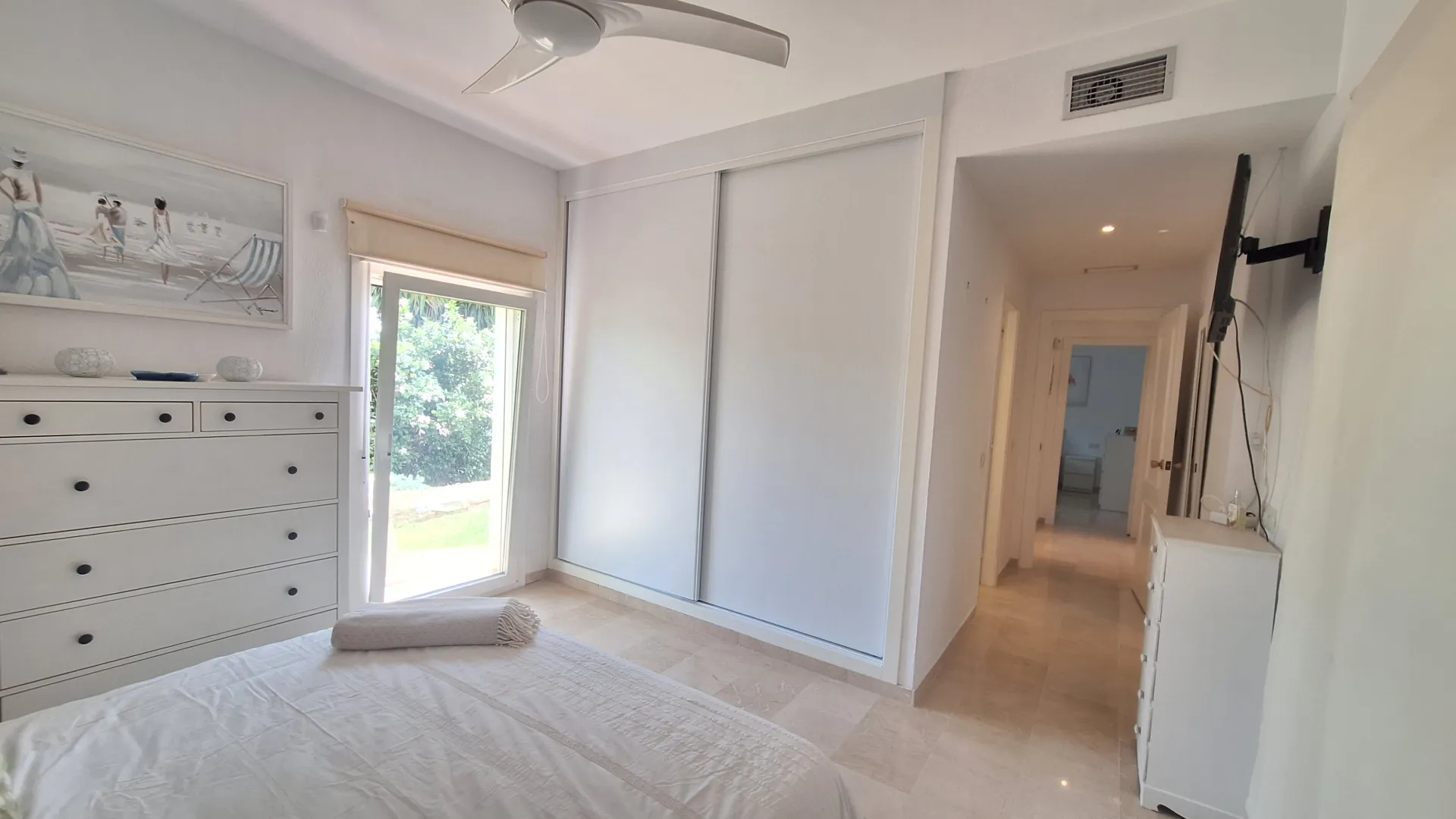 Apartment in Estepona West for sale