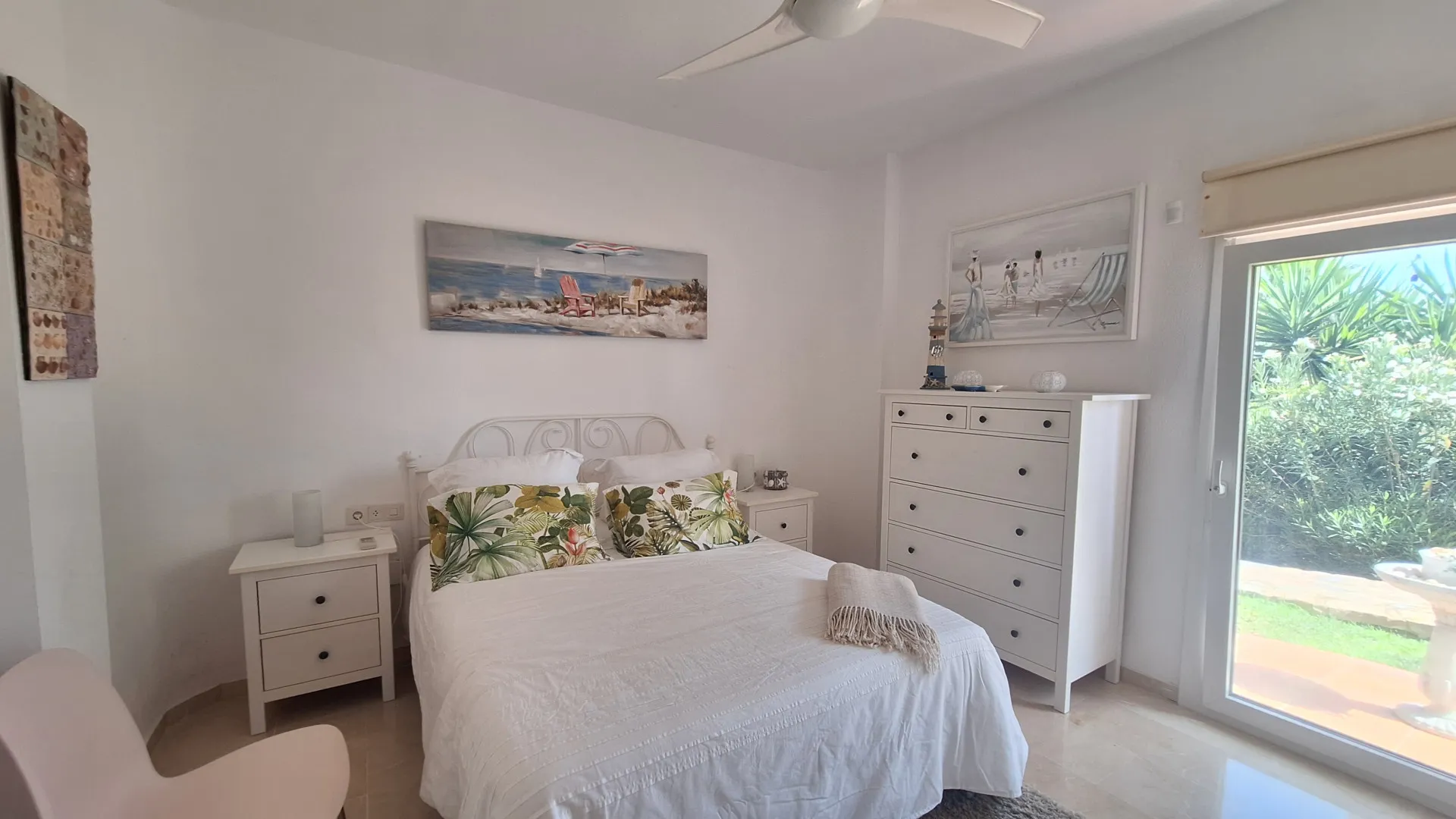 Apartment in Estepona West for sale