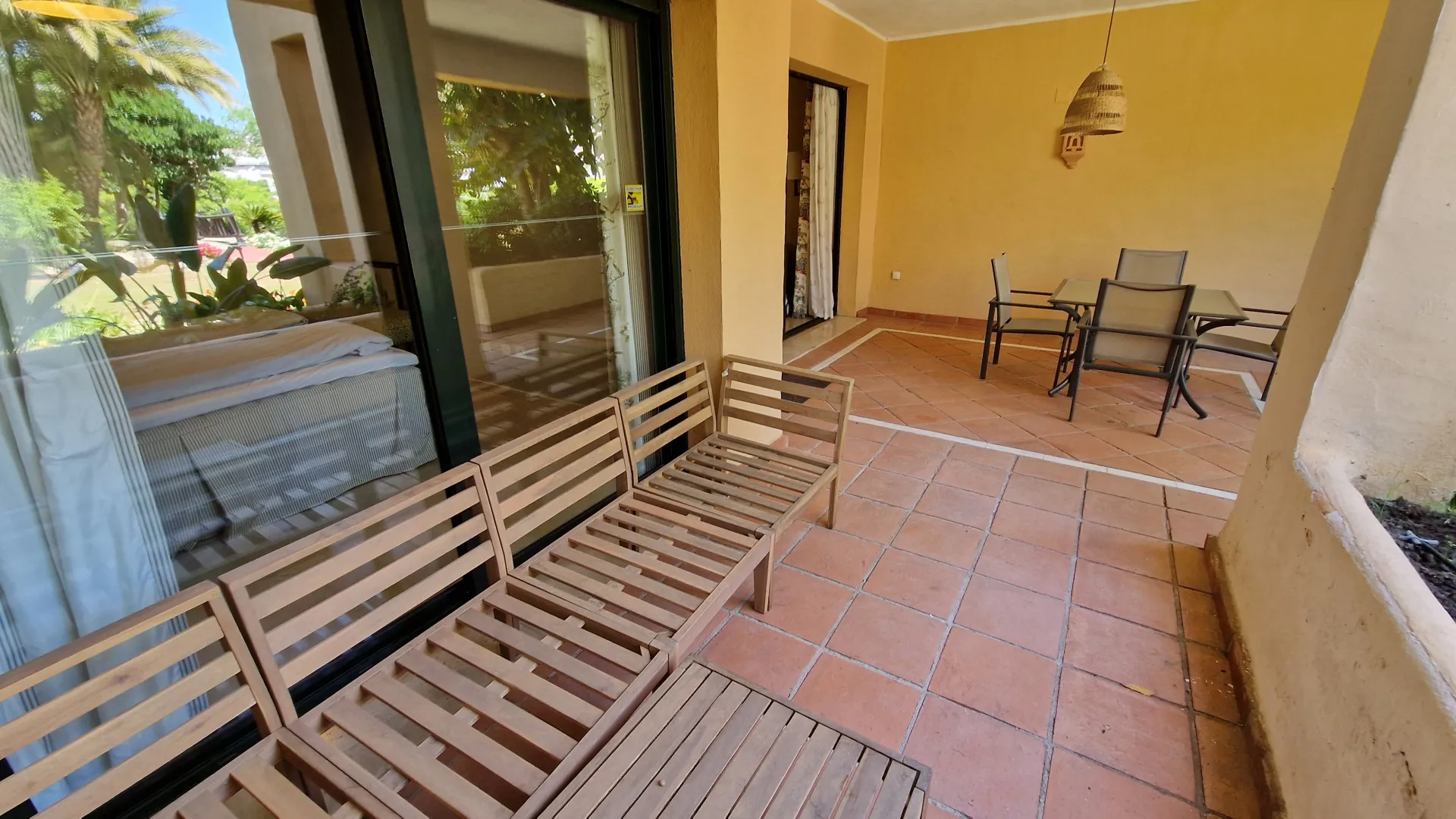 For sale 2 bedrooms ground floor apartment in El Campanario